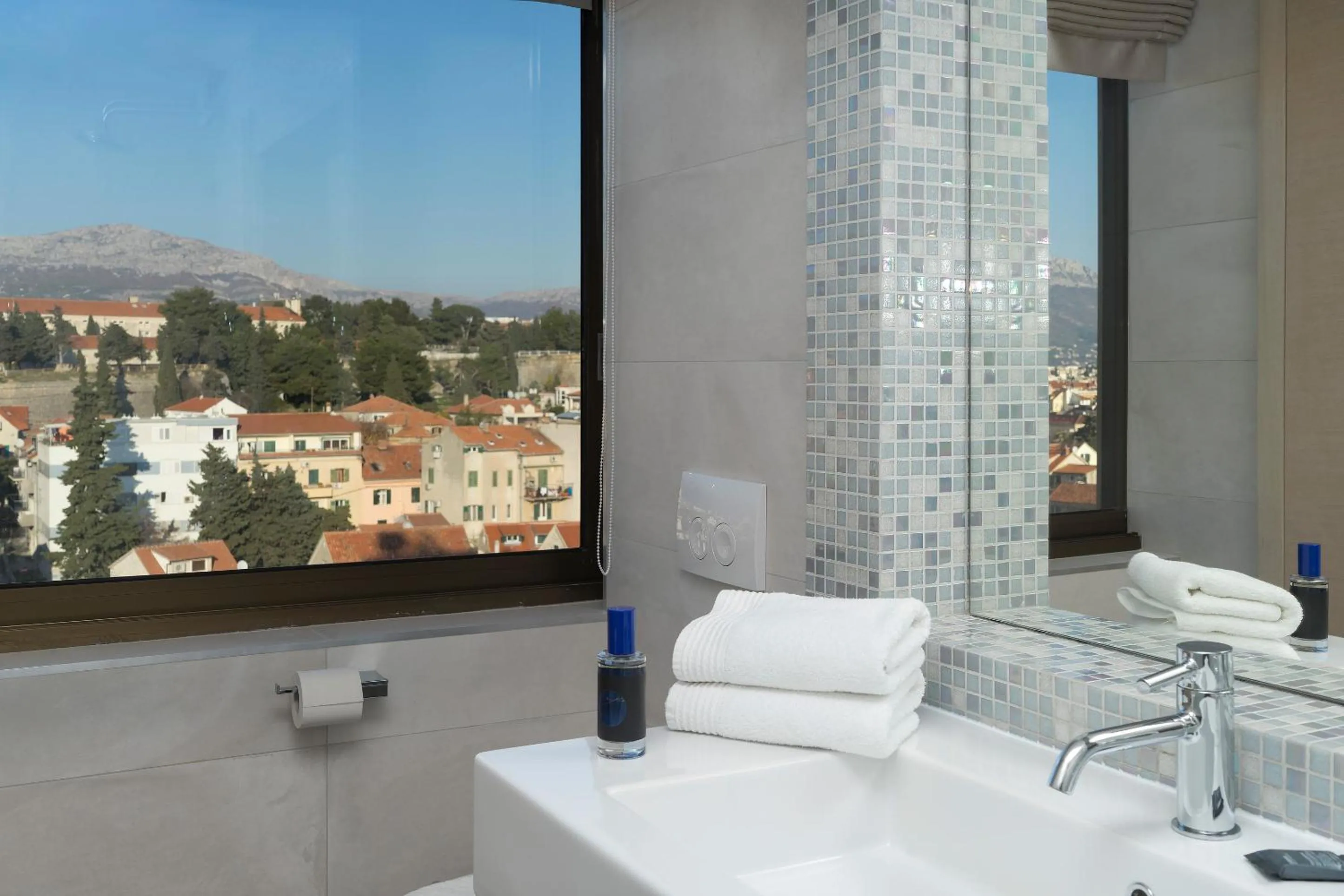 Bathroom in The View Luxury Rooms