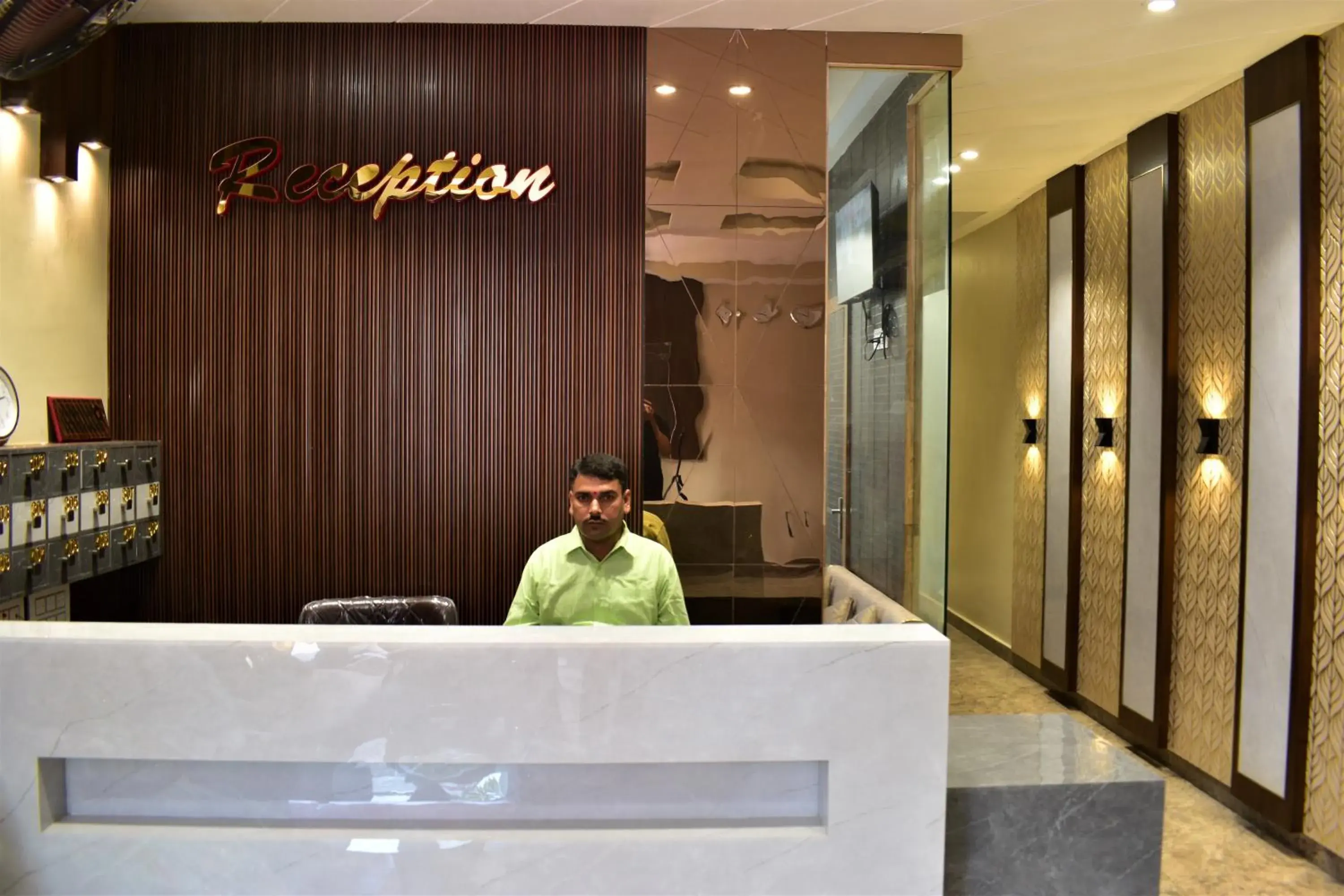 Lobby or reception in Hotel Kusum Palace Lobby or reception in Hotel Kusum Palace