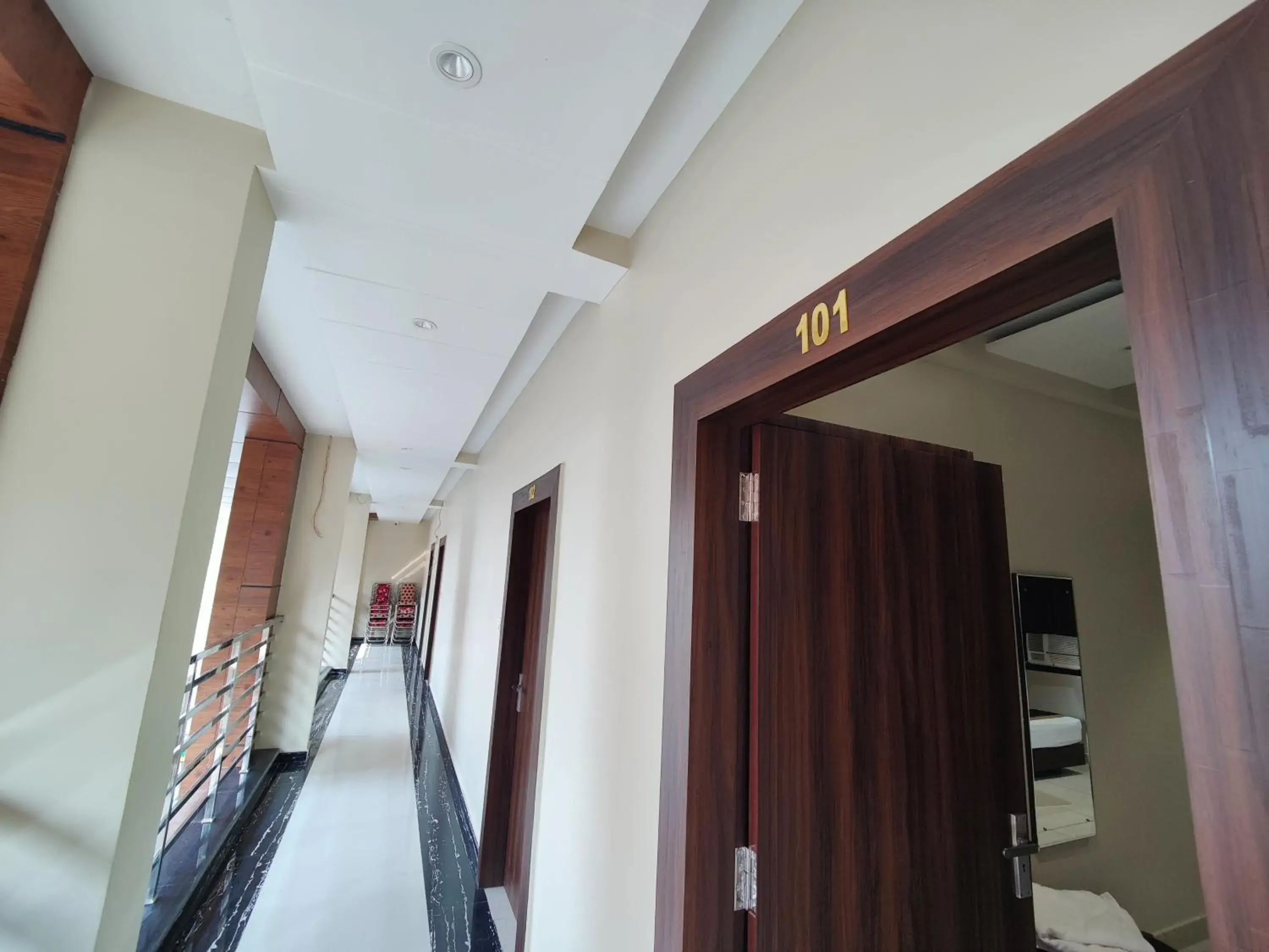 Balcony/Terrace in Hotel Kusum Palace Balcony/Terrace in Hotel Kusum Palace