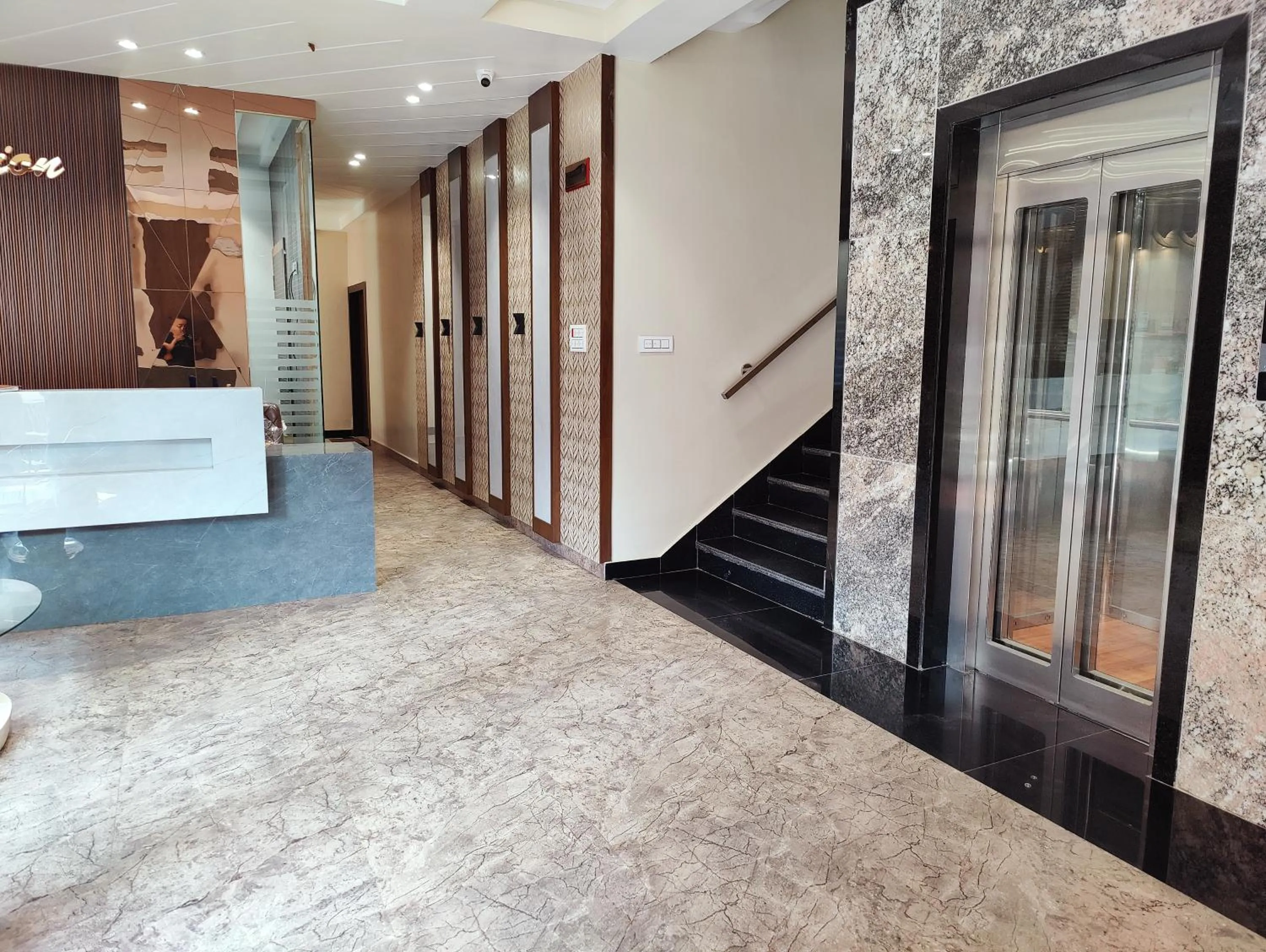 Lobby or reception in Hotel Kusum Palace