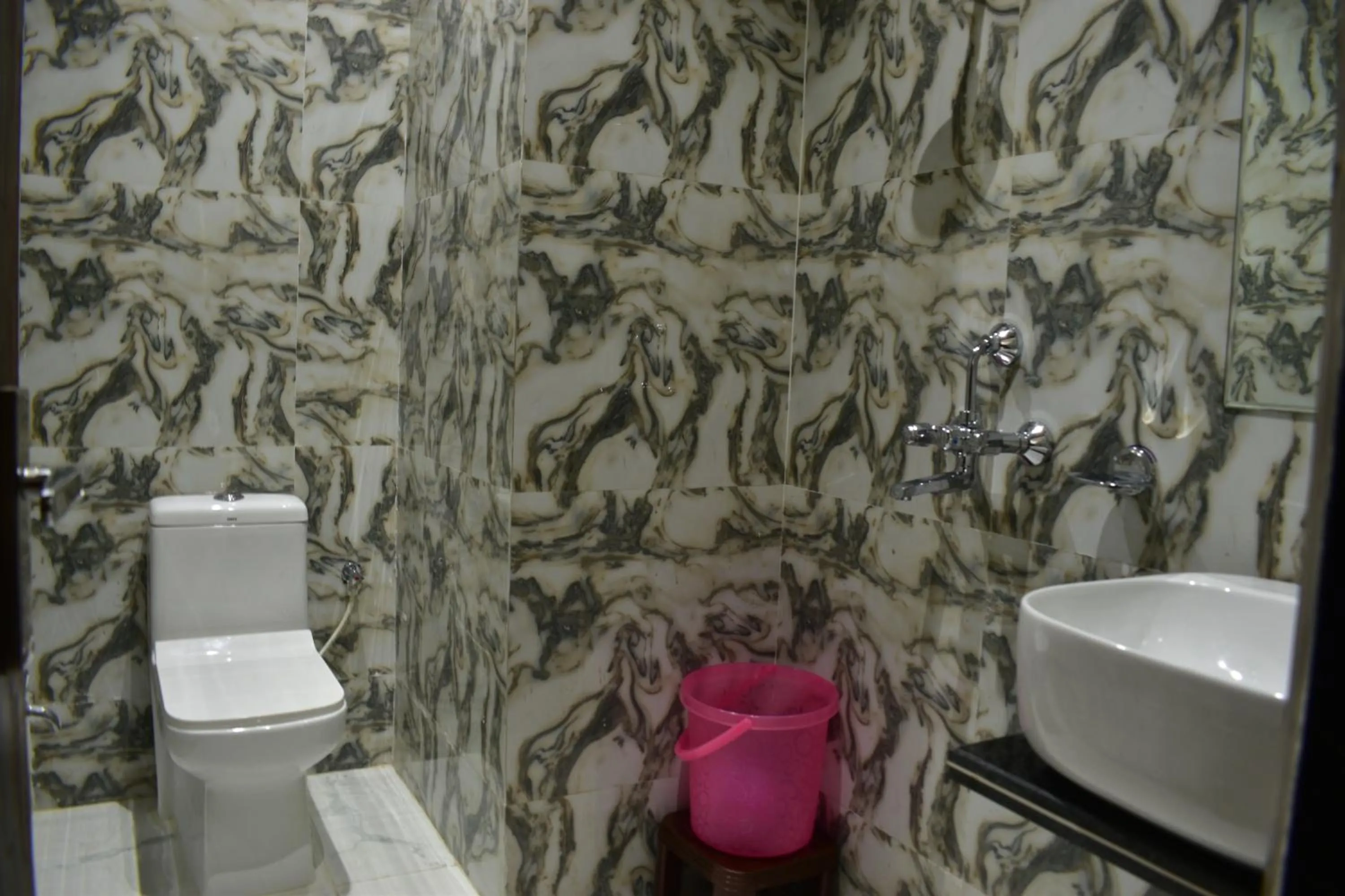 Toilet in Hotel Kusum Palace