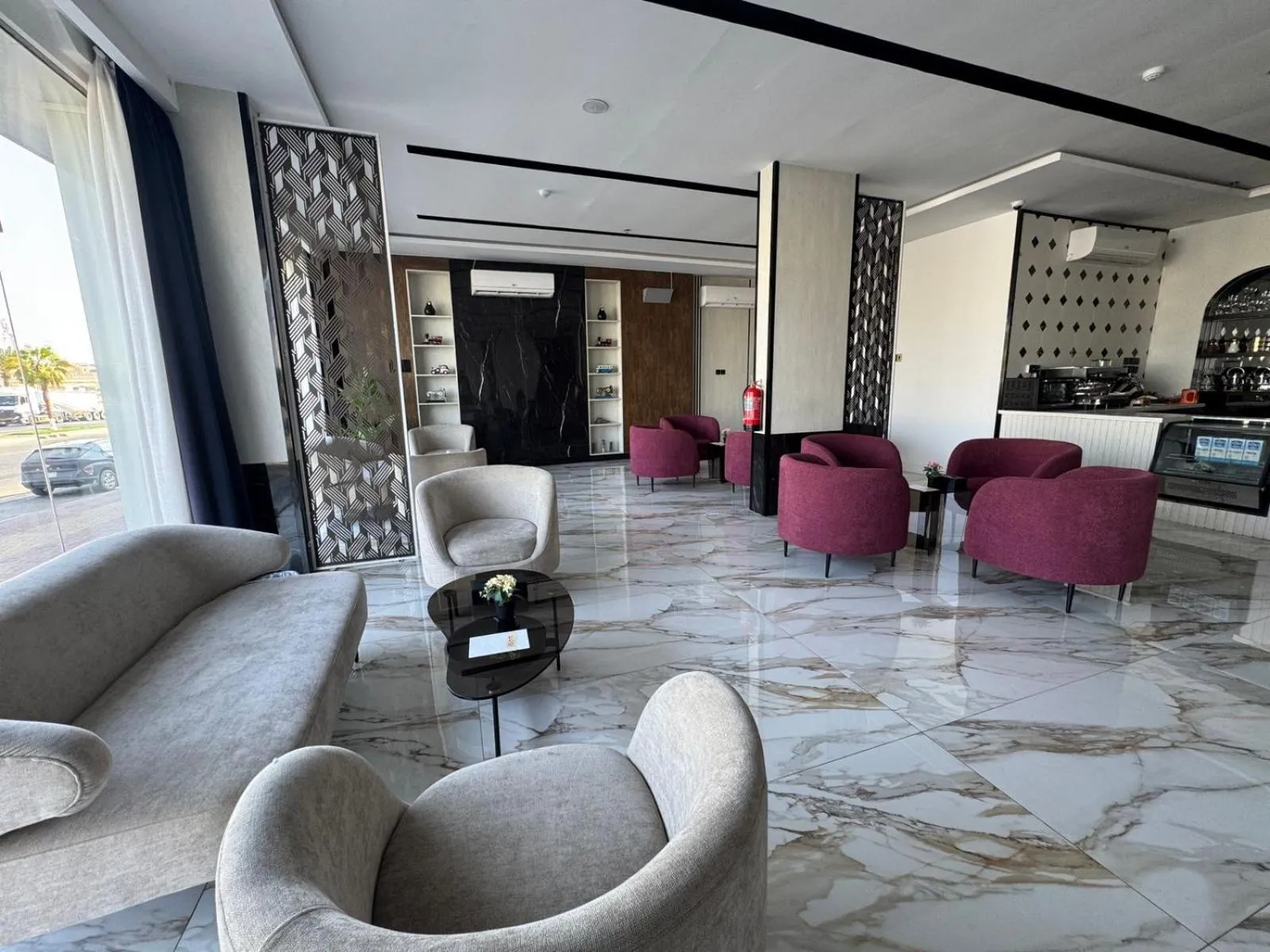 Seating area in Niyama Hotel