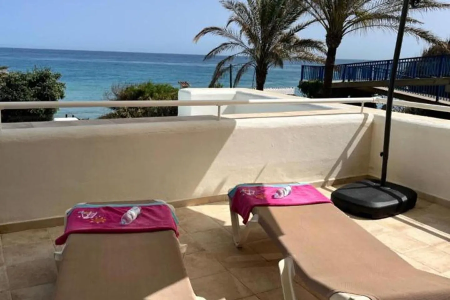 Spacious Stunning Views 2-Bed Apartment Estepona