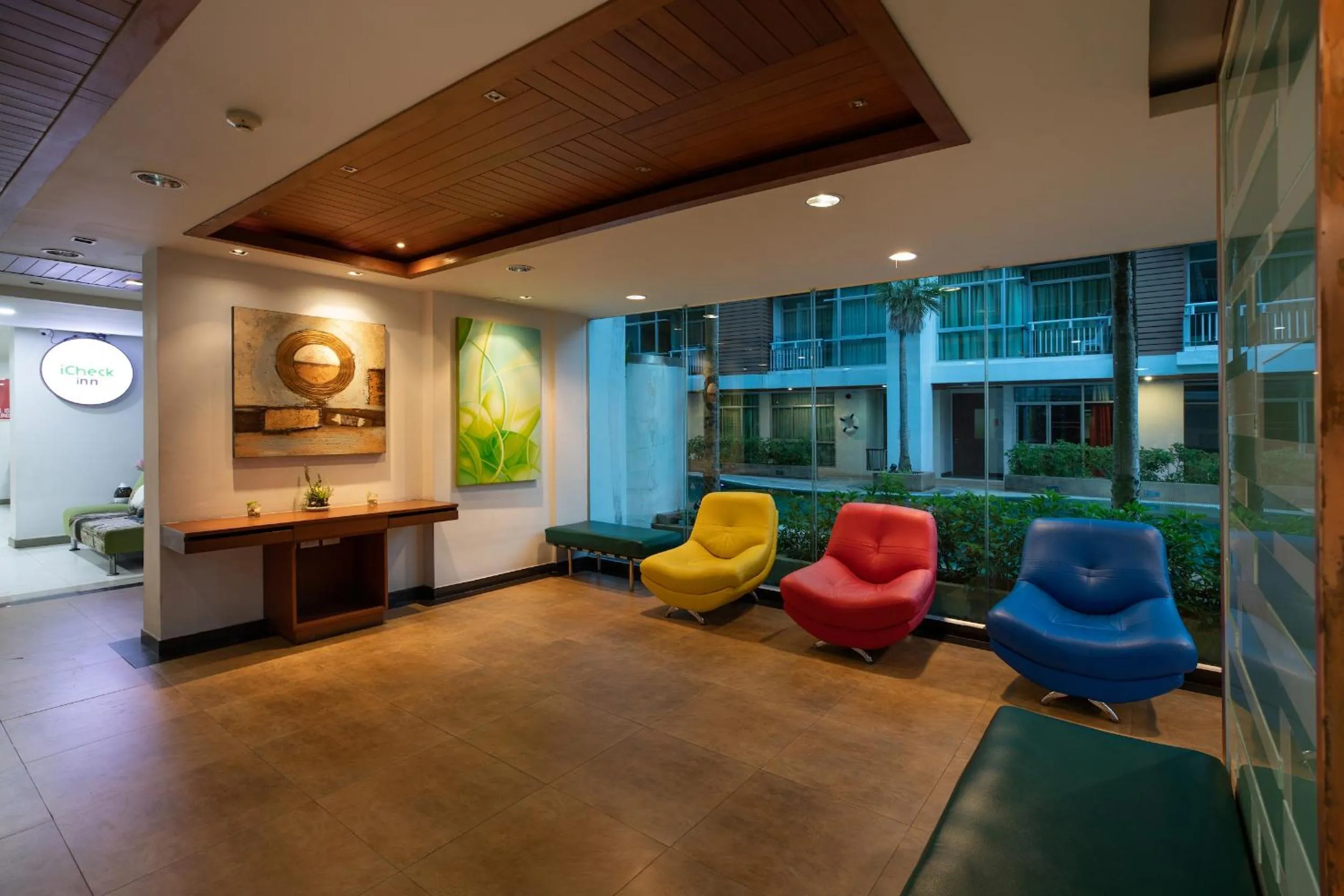 Lobby or reception in iCheck inn Residences Patong