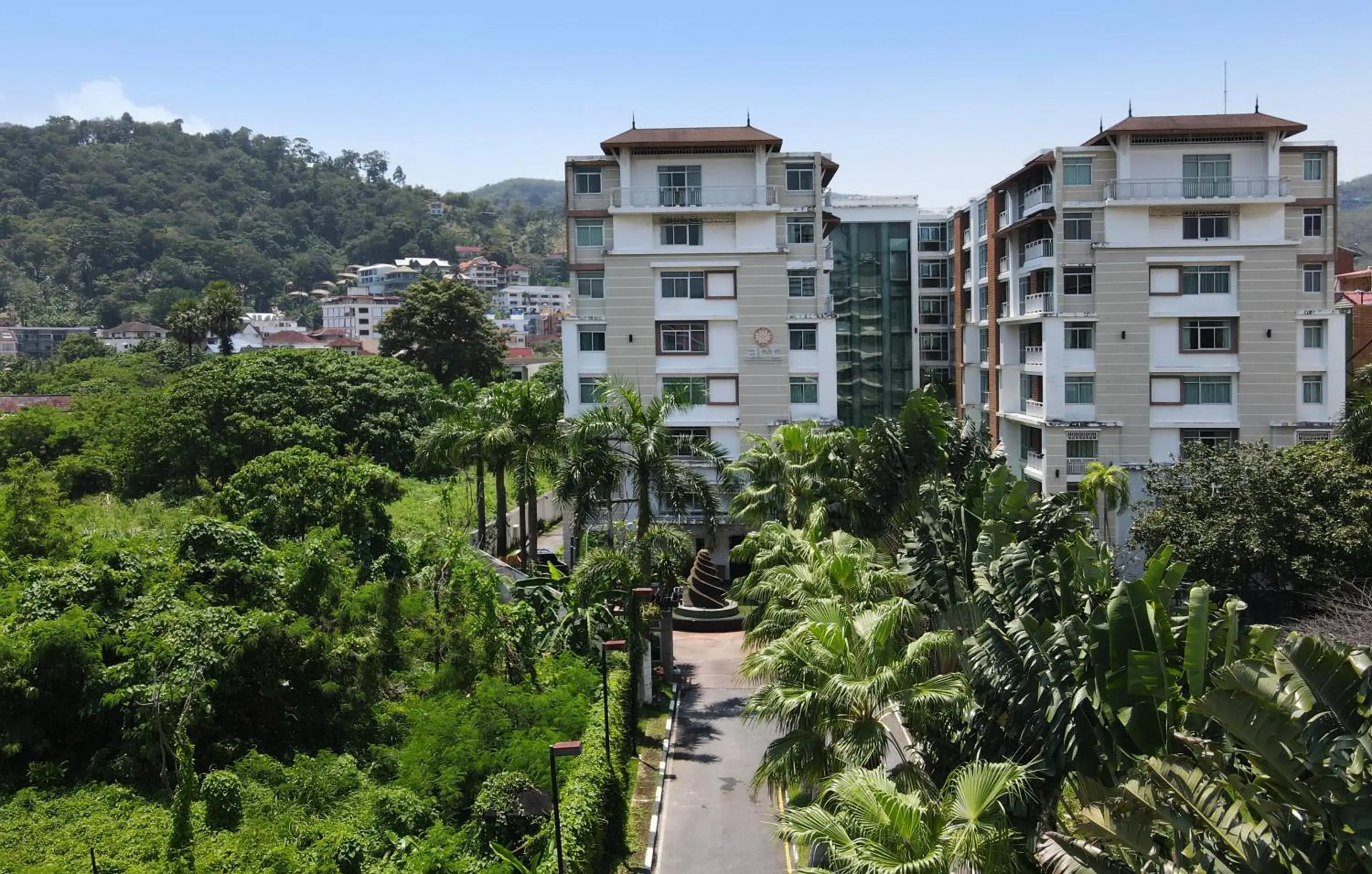 Property building in iCheck inn Residences Patong Property building in iCheck inn Residences Patong