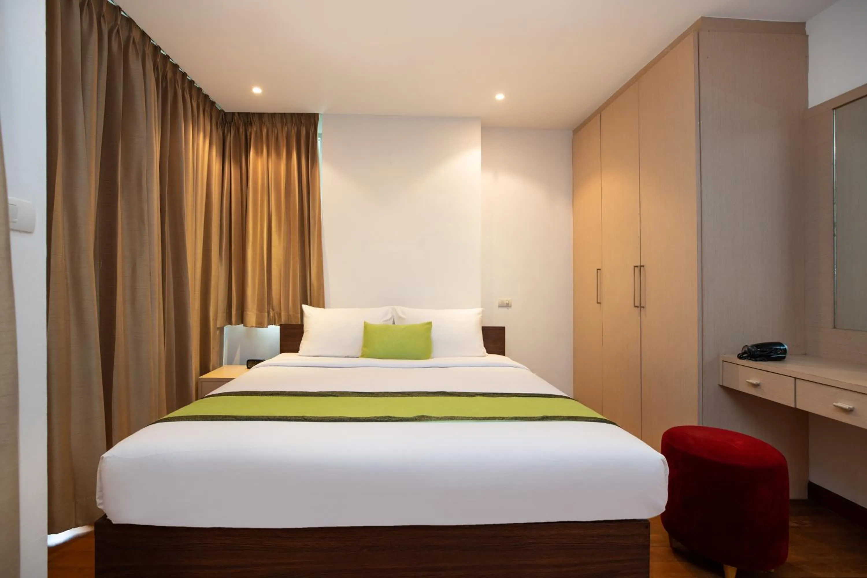 Bed in iCheck inn Residences Patong