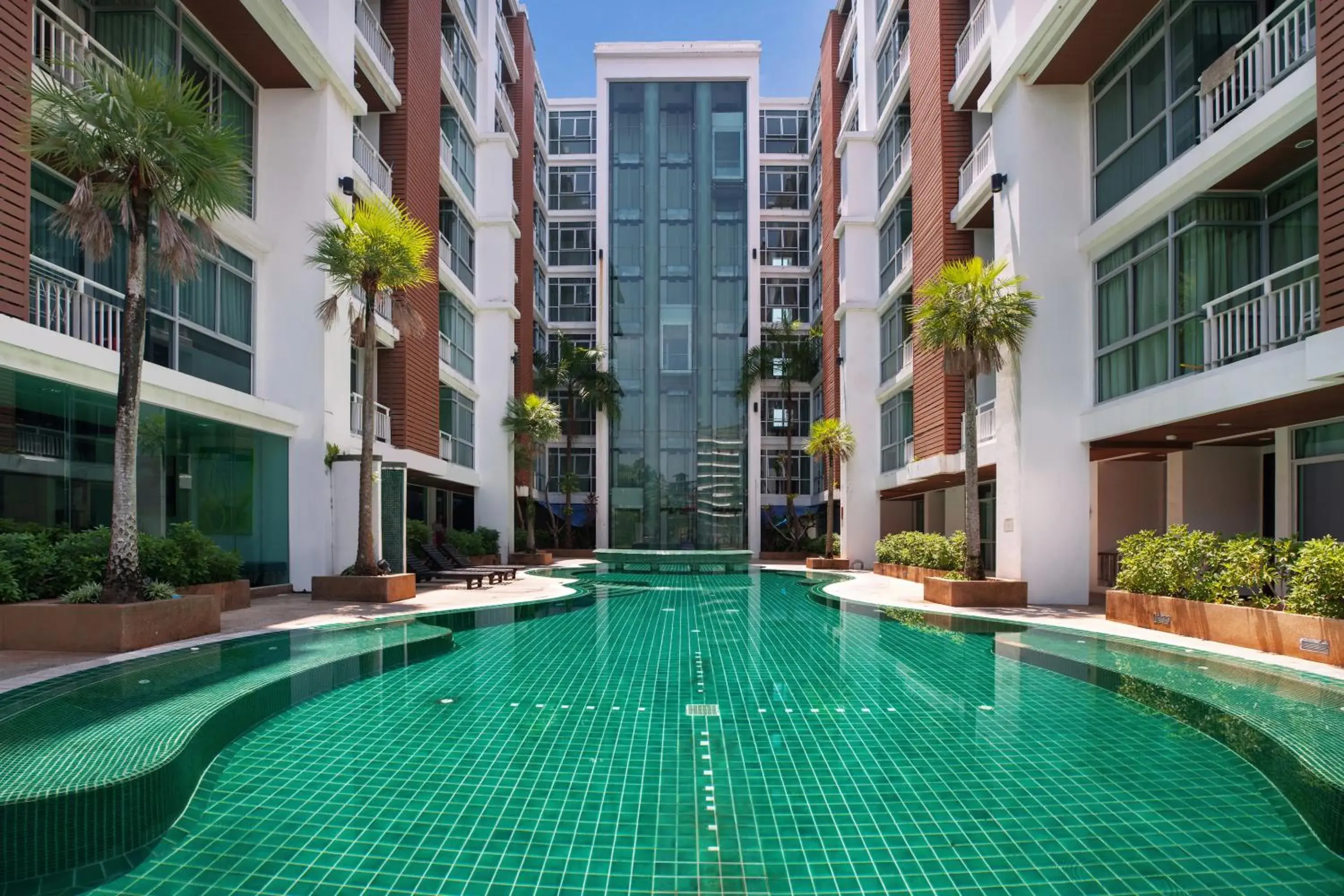 Swimming pool in iCheck inn Residences Patong Swimming pool in iCheck inn Residences Patong