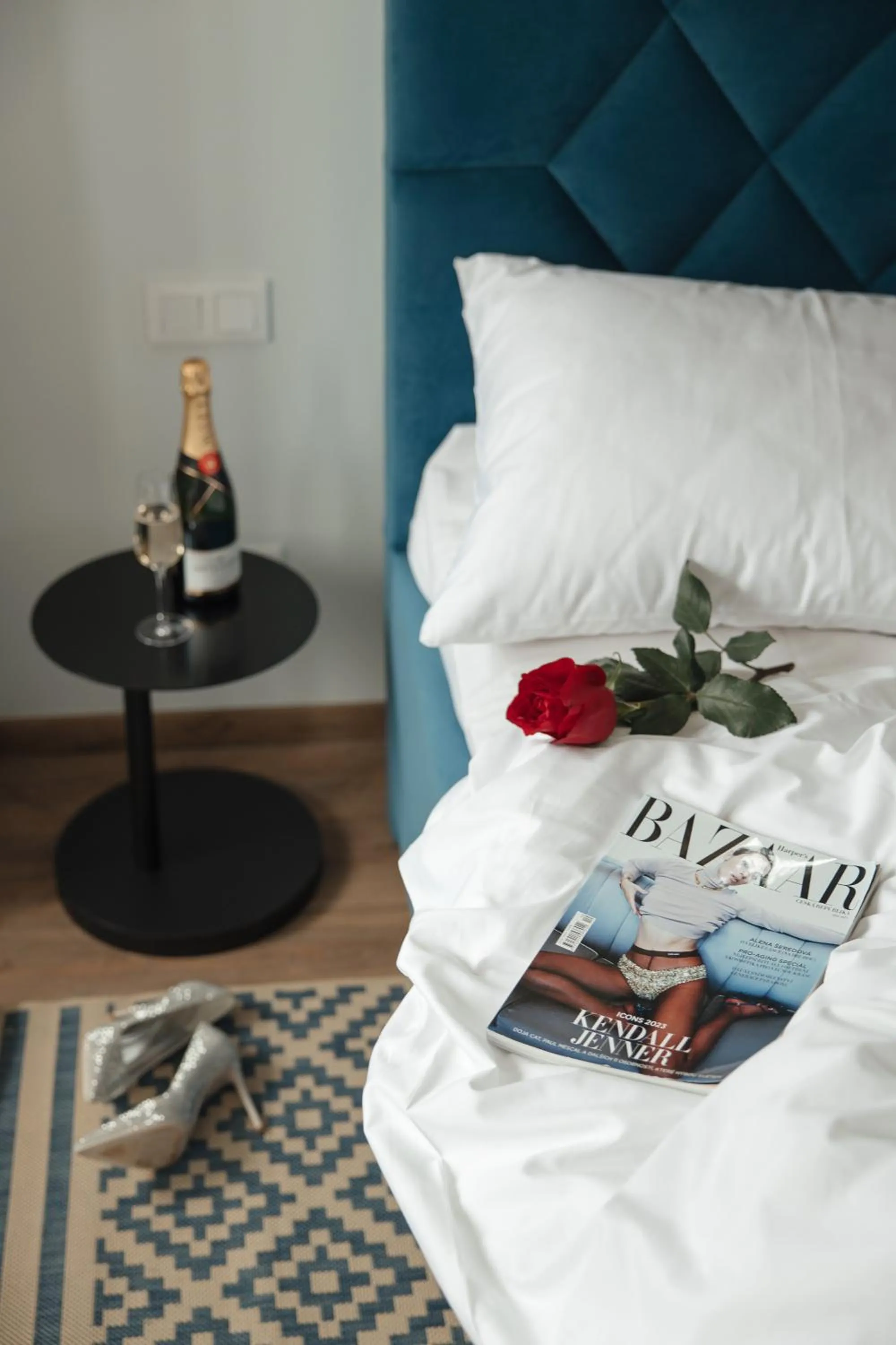 Decorative detail, Bed in NOBILIS RESIDENCE
