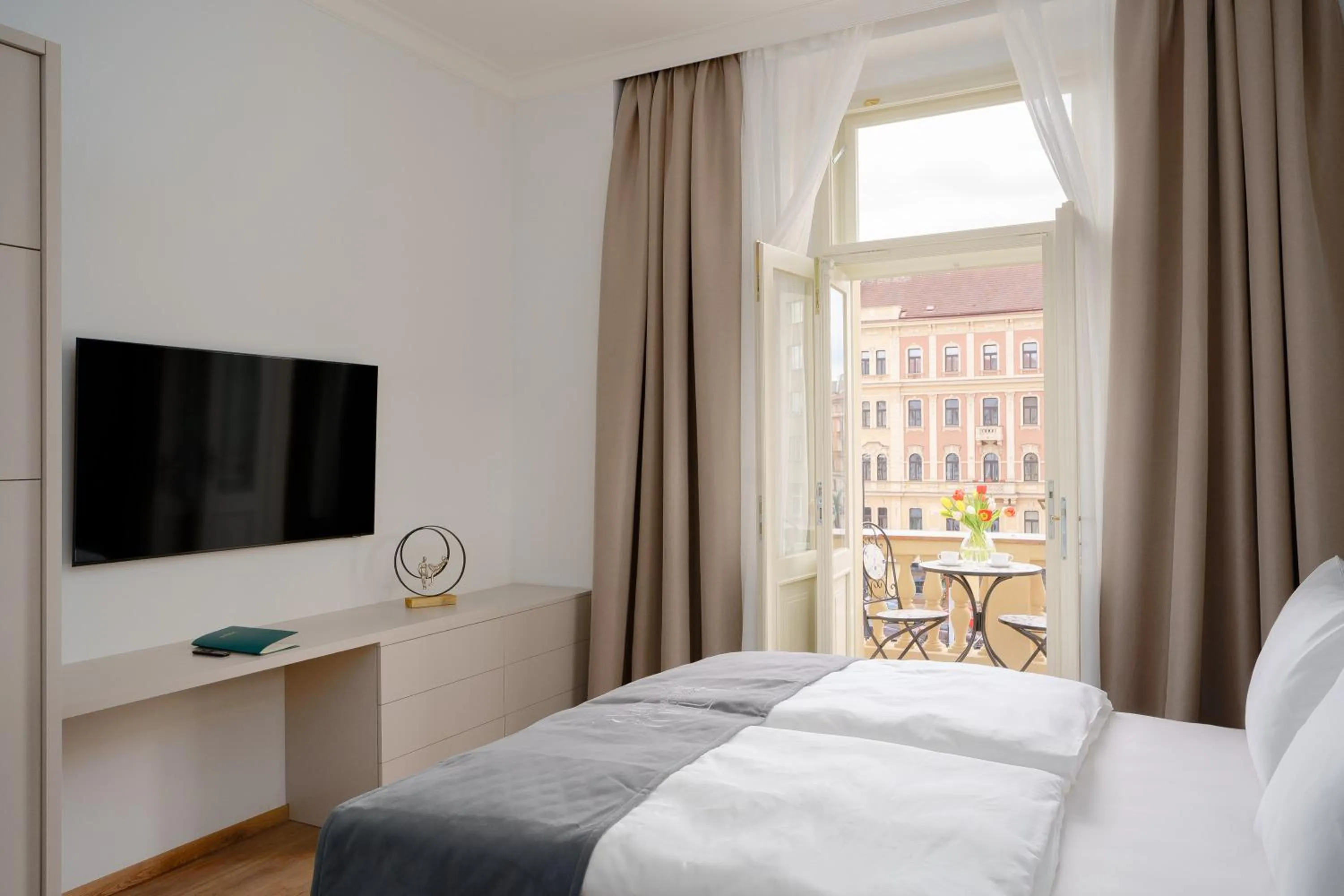 Bed in NOBILIS RESIDENCE