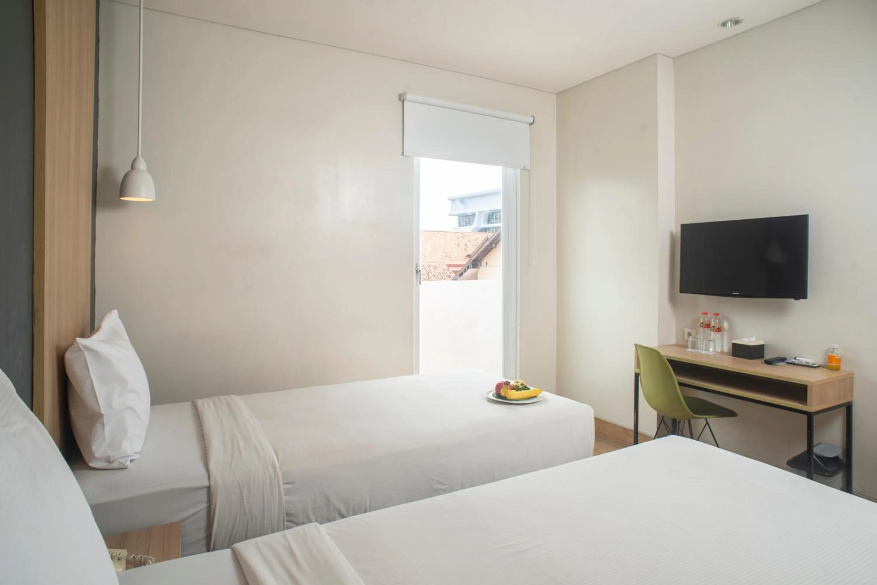 Bedroom, Bed in Hotel Citradream Semarang