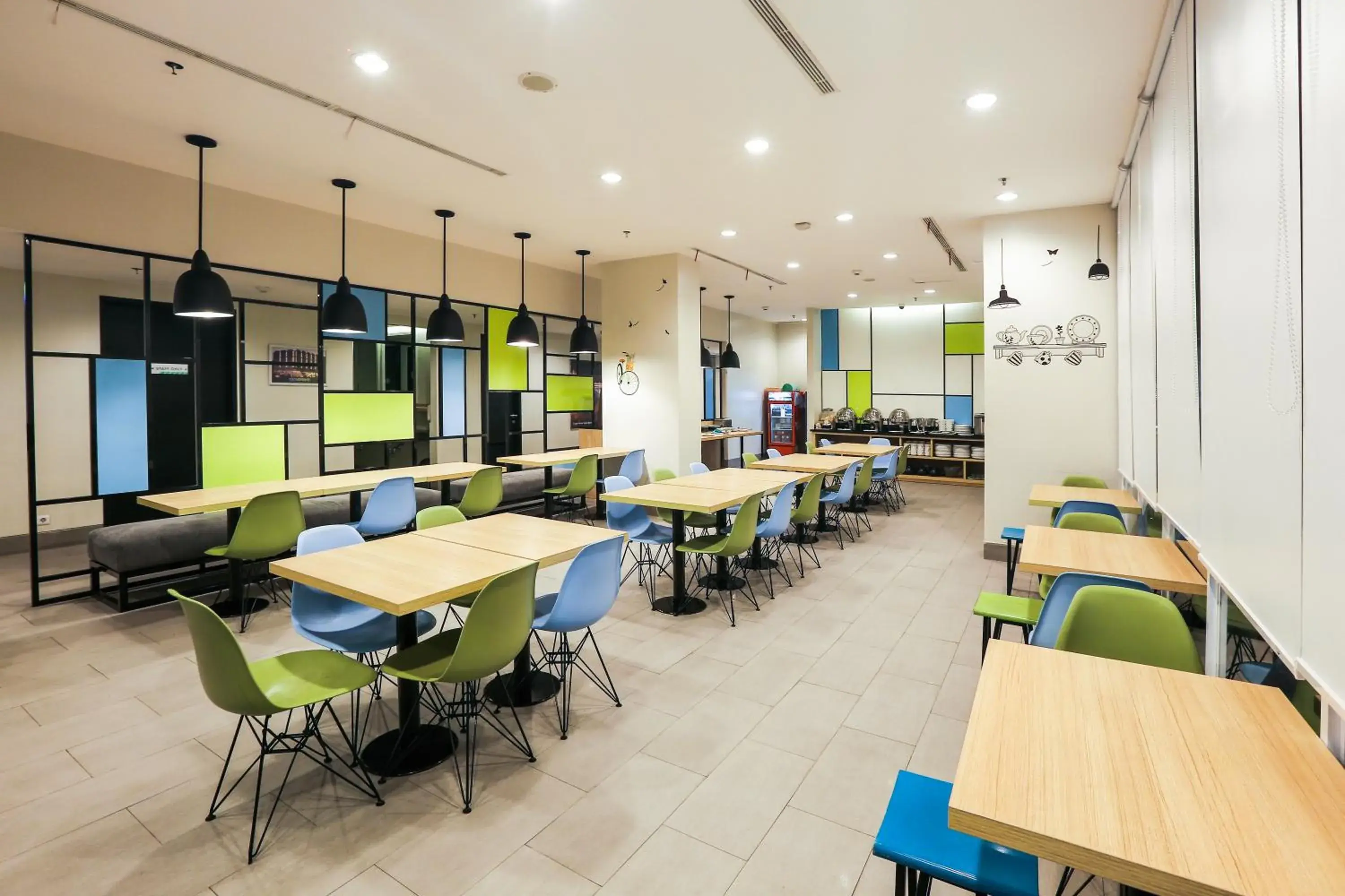 Restaurant/places to eat in Hotel Citradream Semarang Restaurant/places to eat in Hotel Citradream Semarang