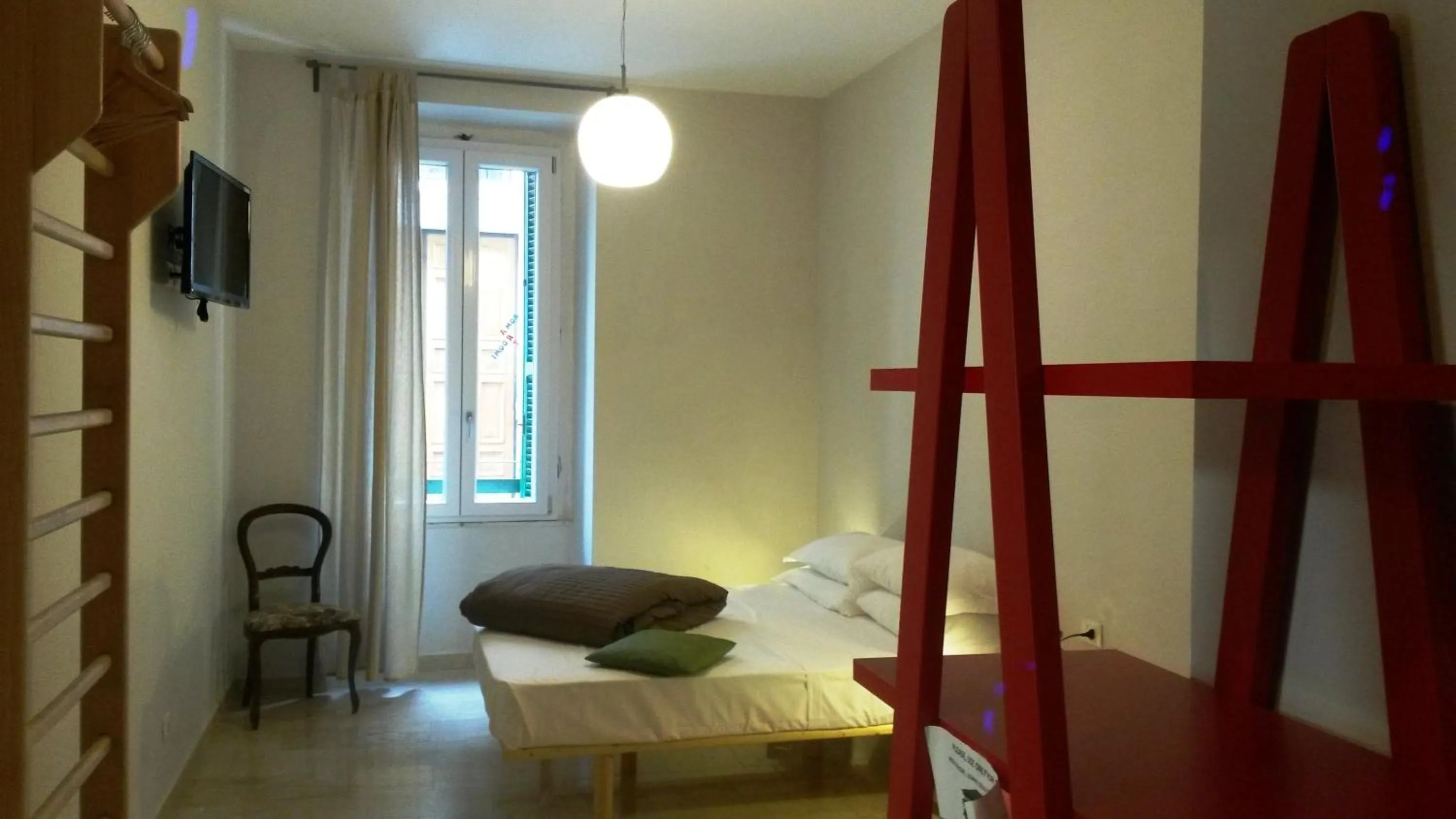 Bed in Roma Art Rooms