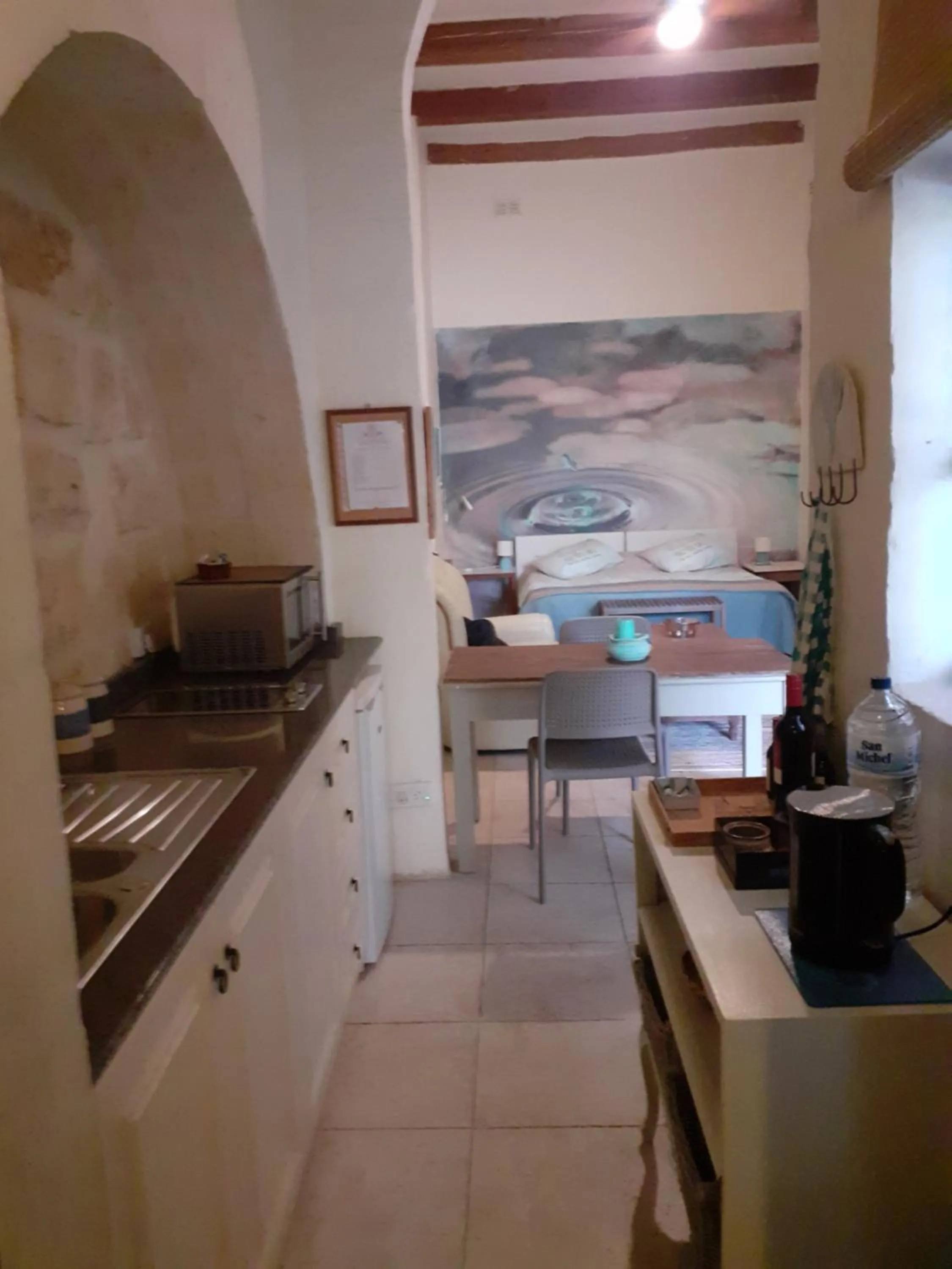 Kitchen or kitchenette in Charming B&B Dar Ta Zeppi