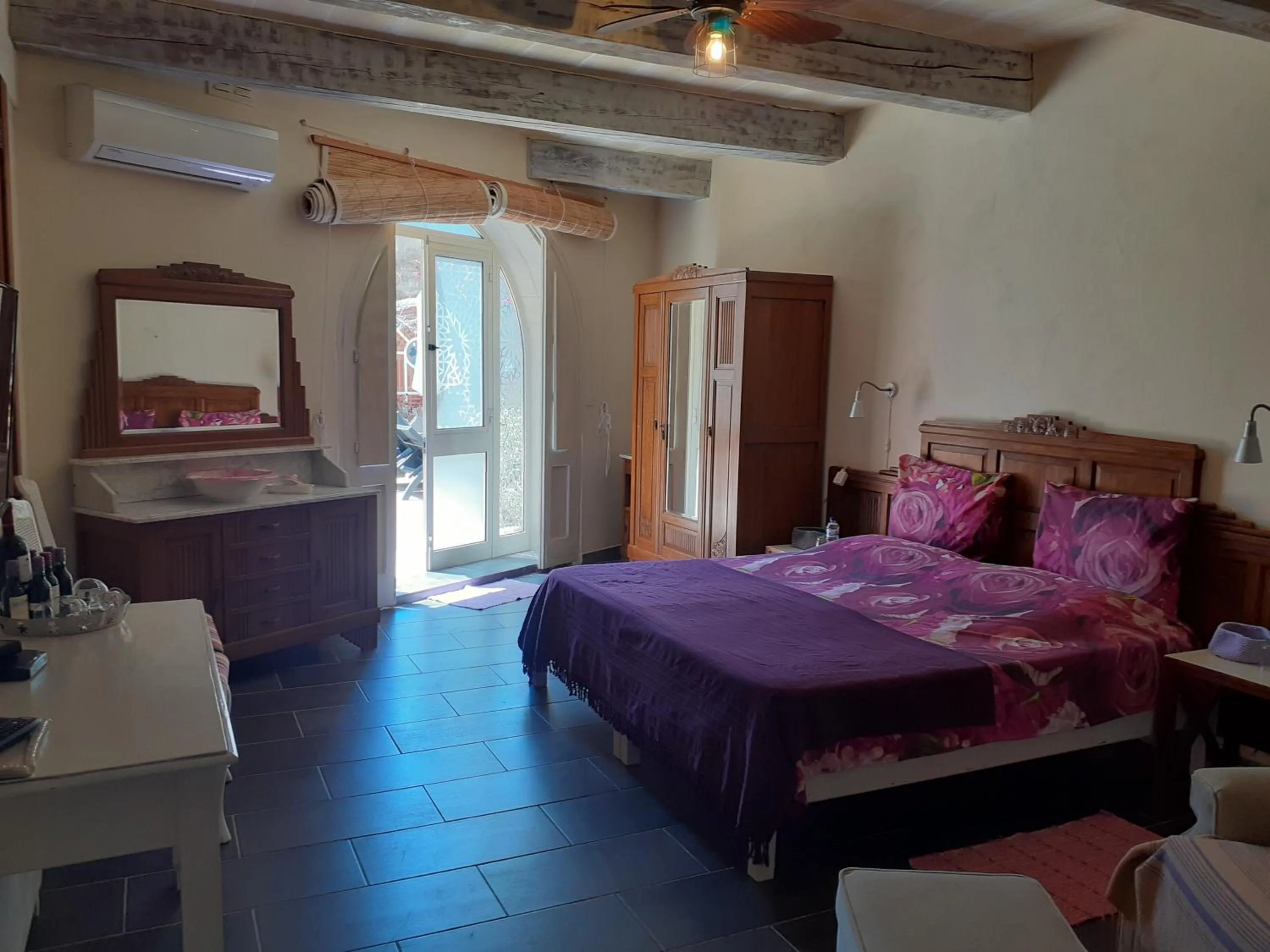 Photo of the whole room, Bed in Charming B&B Dar Ta Zeppi
