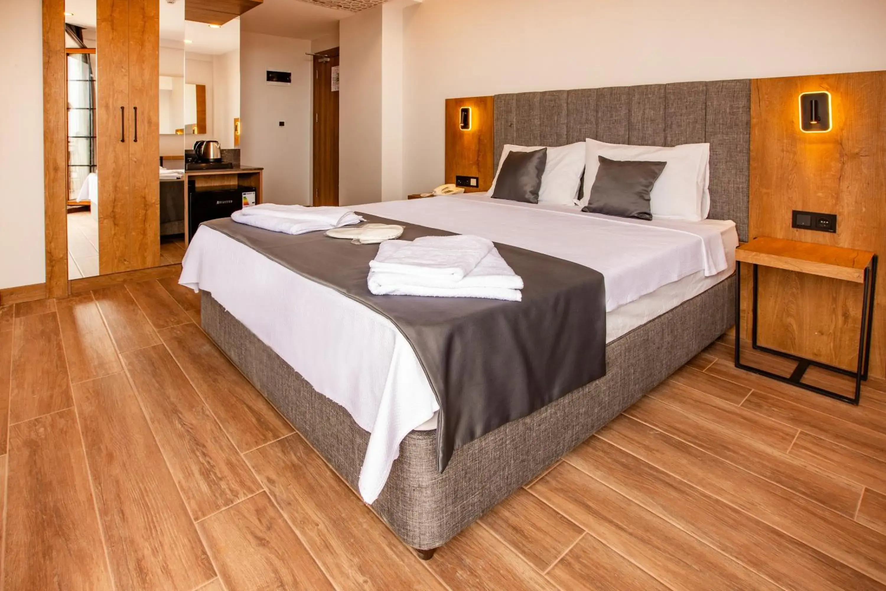 Grand Business Hotel Grand Business Hotel