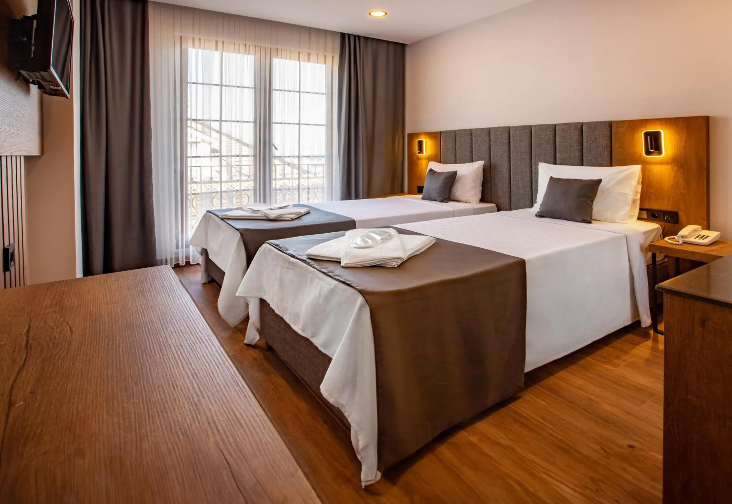 Twin Room in Grand Business Hotel Twin Room in Grand Business Hotel