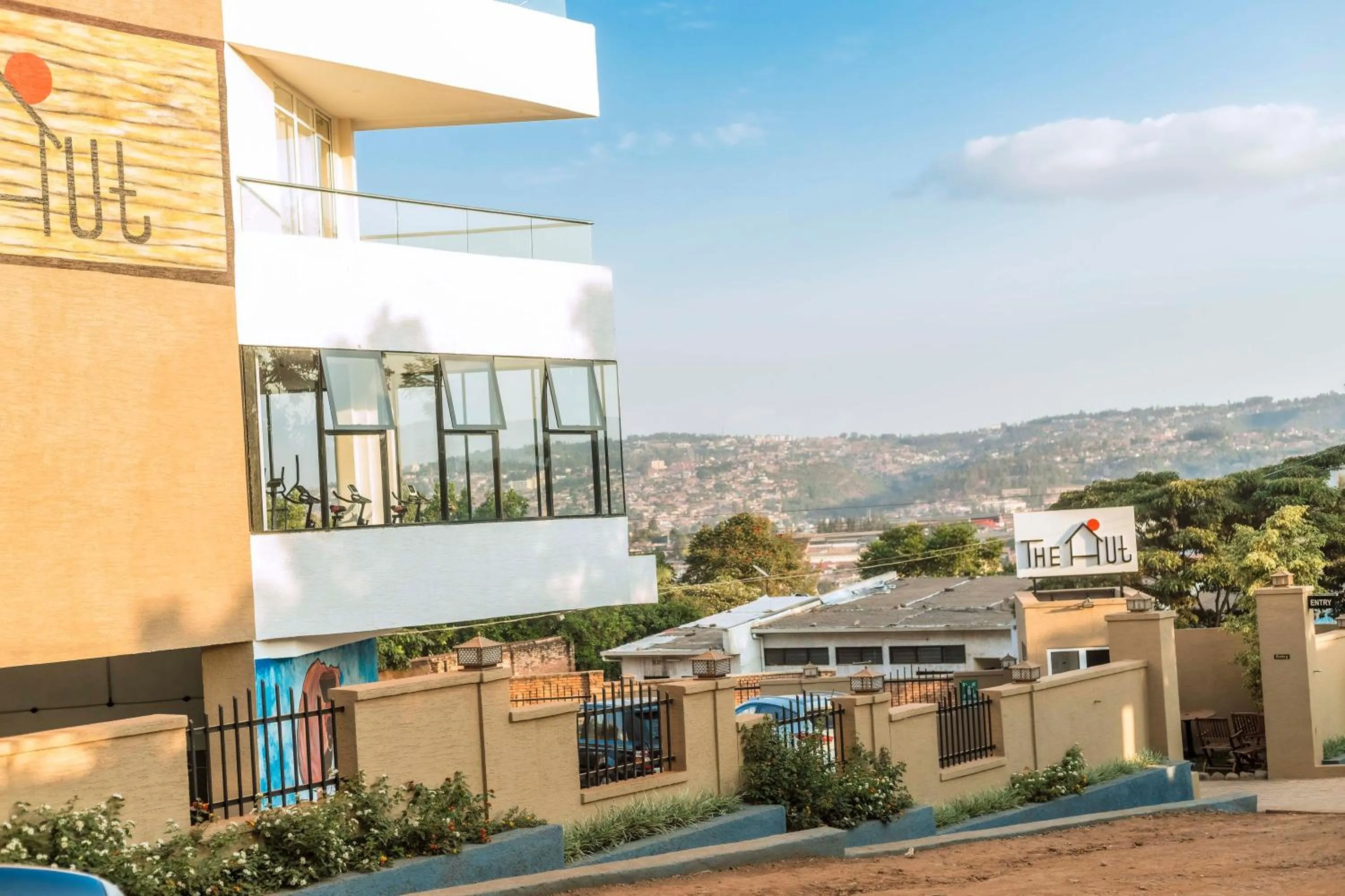 The Hut Restaurant & Boutique Hotel