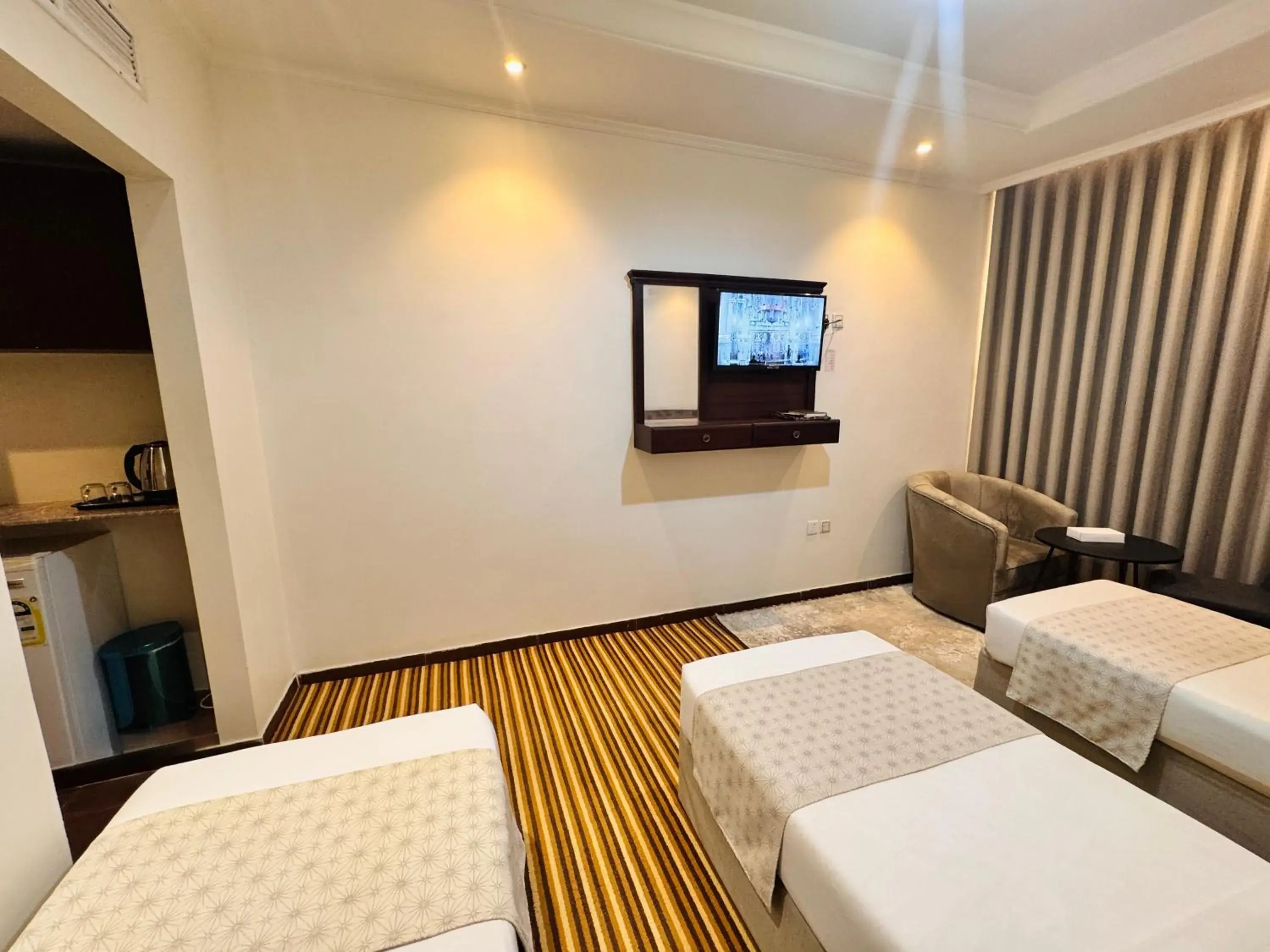 Triple Room in Cent Al Khair Hotel Makkah Triple Room in Cent Al Khair Hotel Makkah