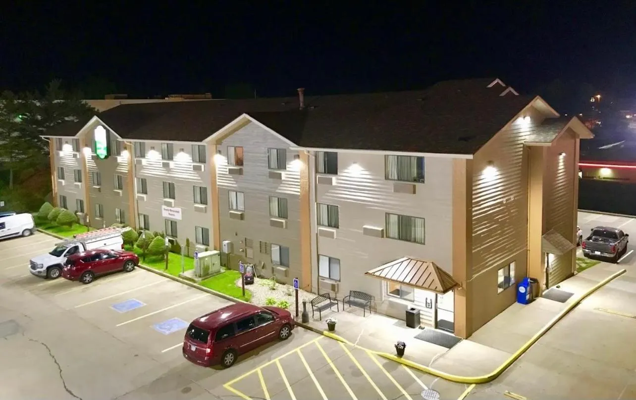 Property building in The Quincy Inn & Suites