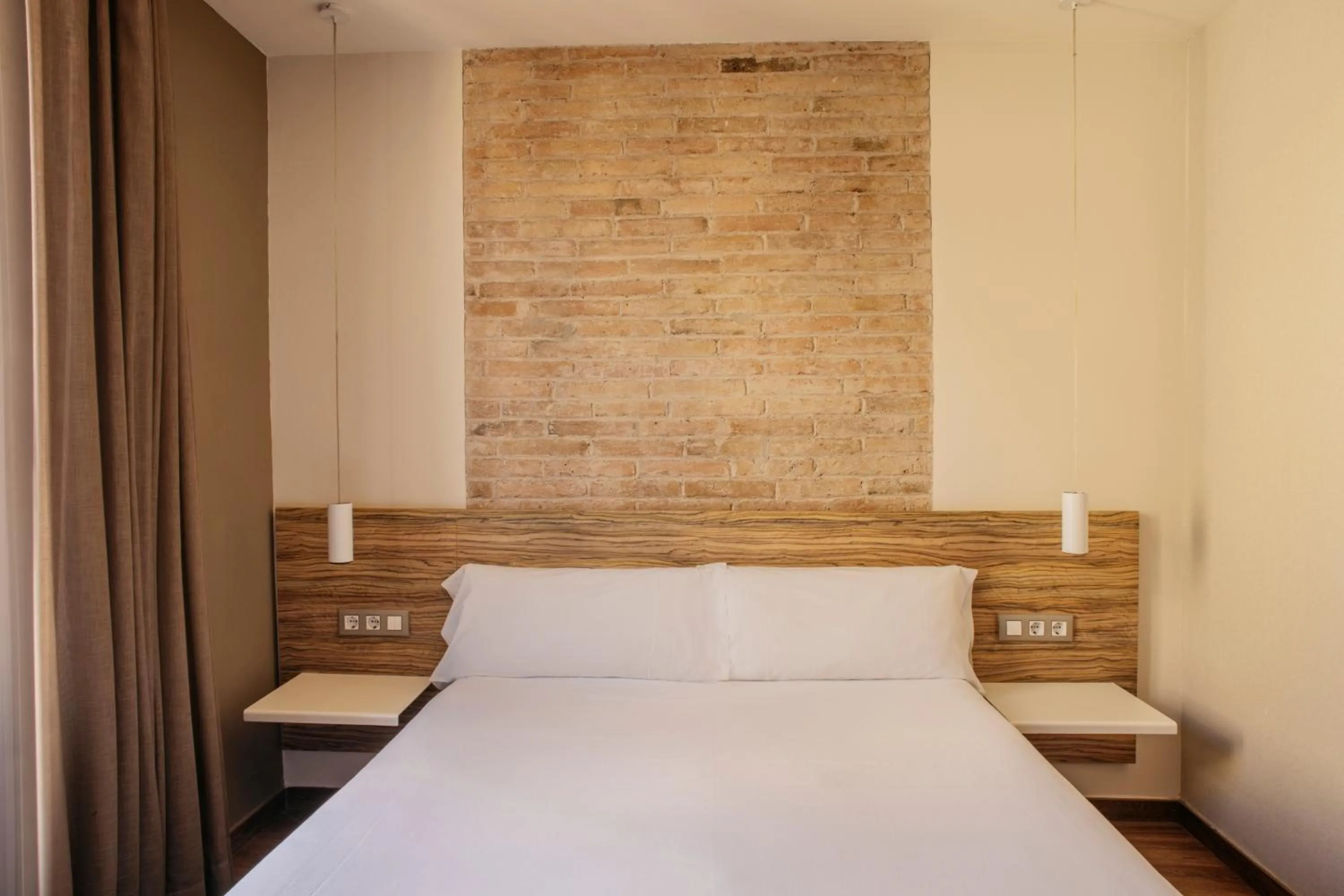 Bedroom, Bed in Barcelona Apartment Milà