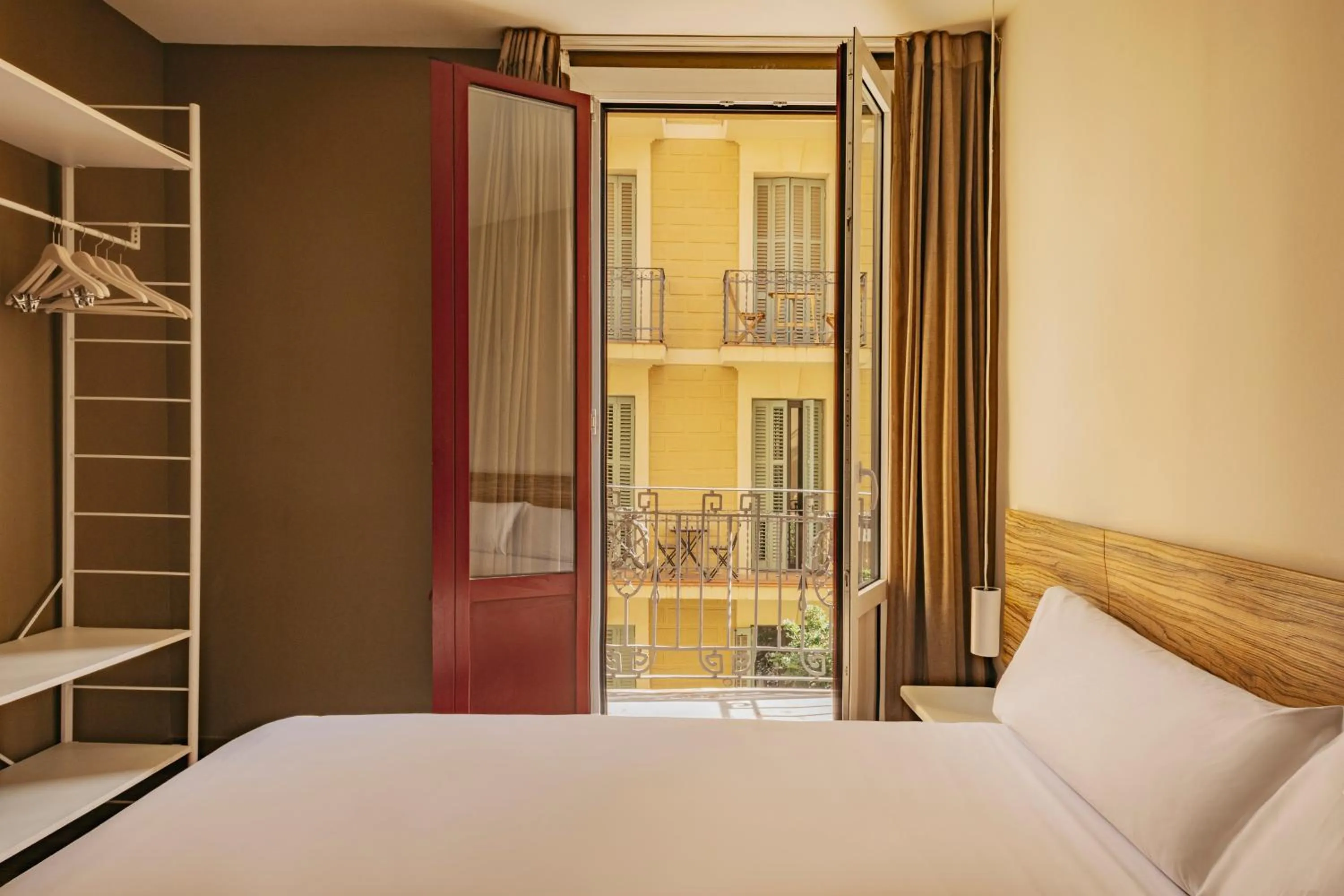 Bedroom, Bed in Barcelona Apartment Milà