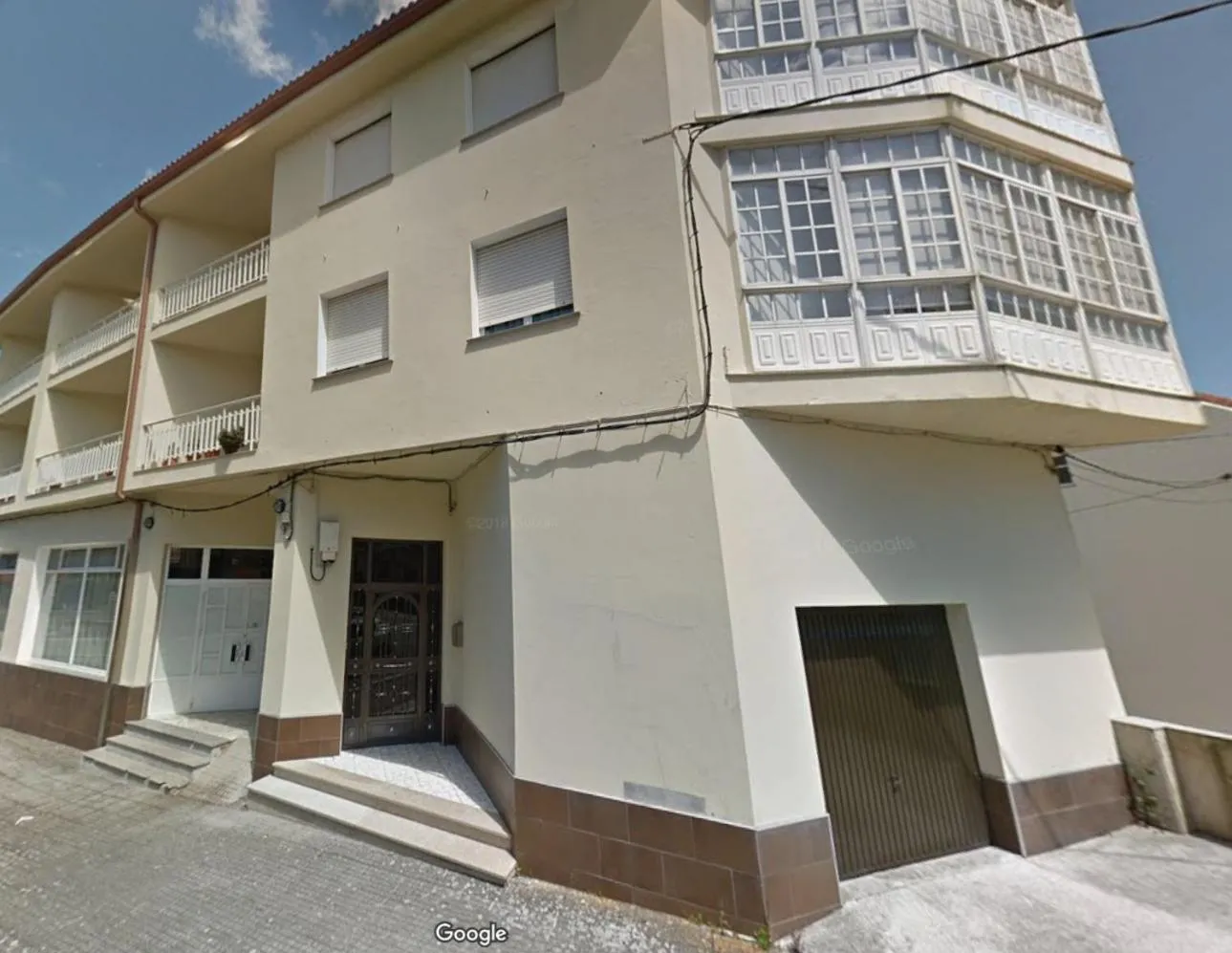 Property building in Arrochela apartamento