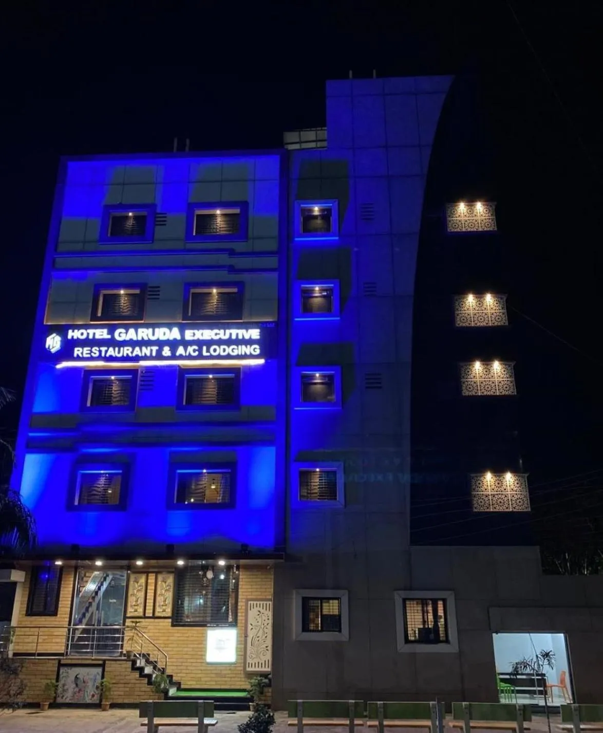 Property building in Hotel Garuda Executive Latur