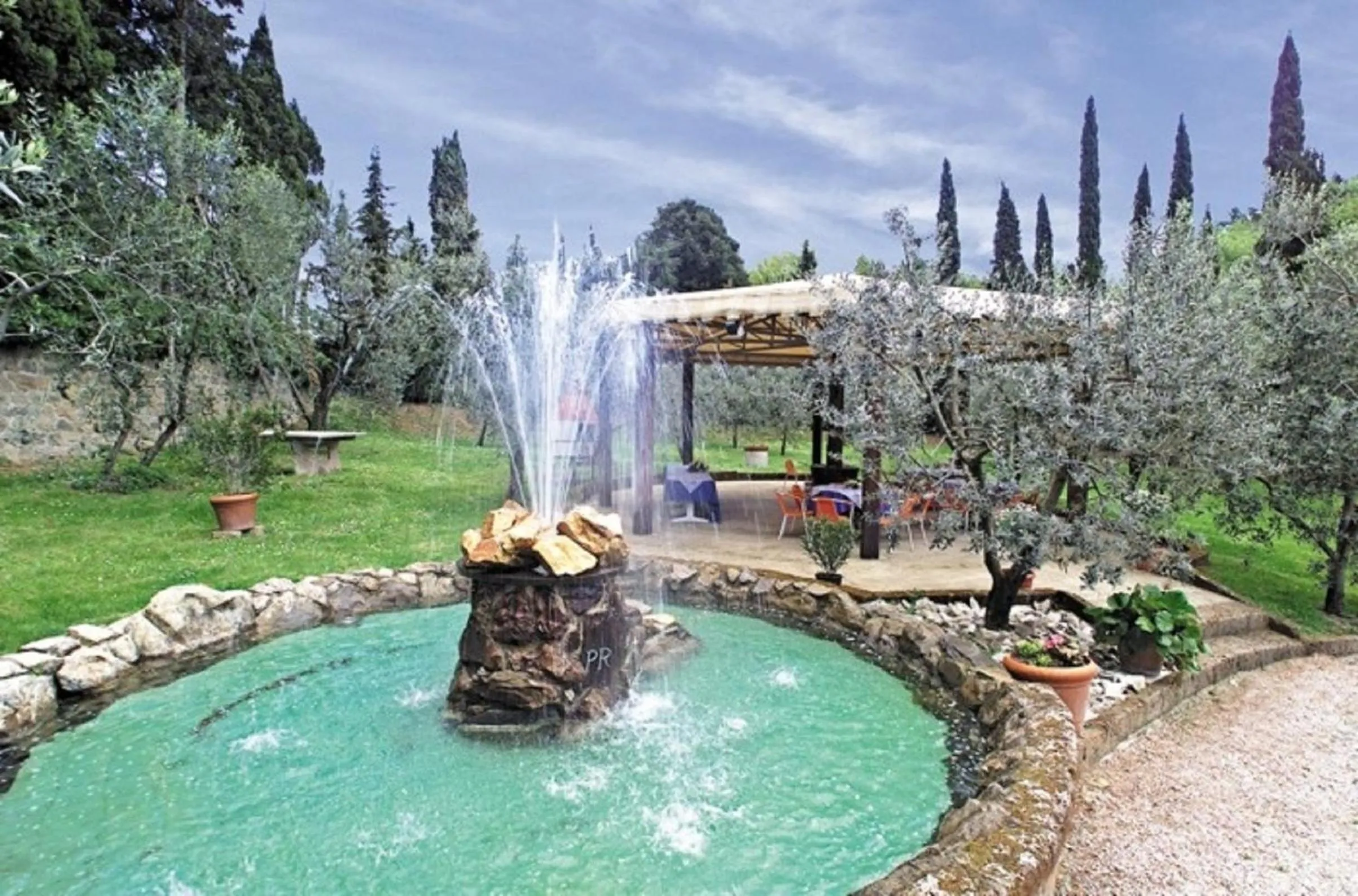 Decorative detail in Albergo Santa Barbara