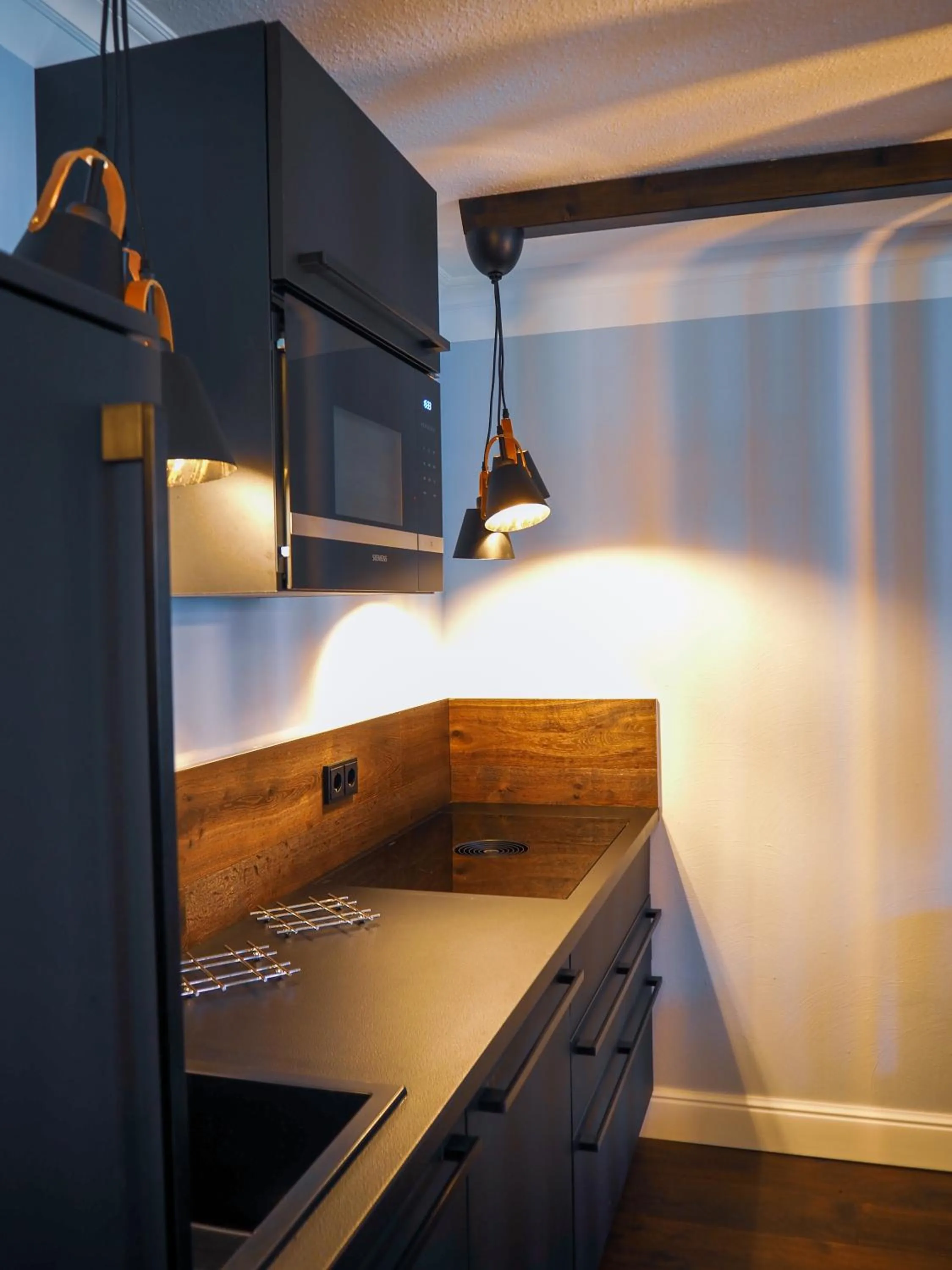 Staff in Design Hotel ALPENLIEBE - - - - Boutique-Flair - - - -