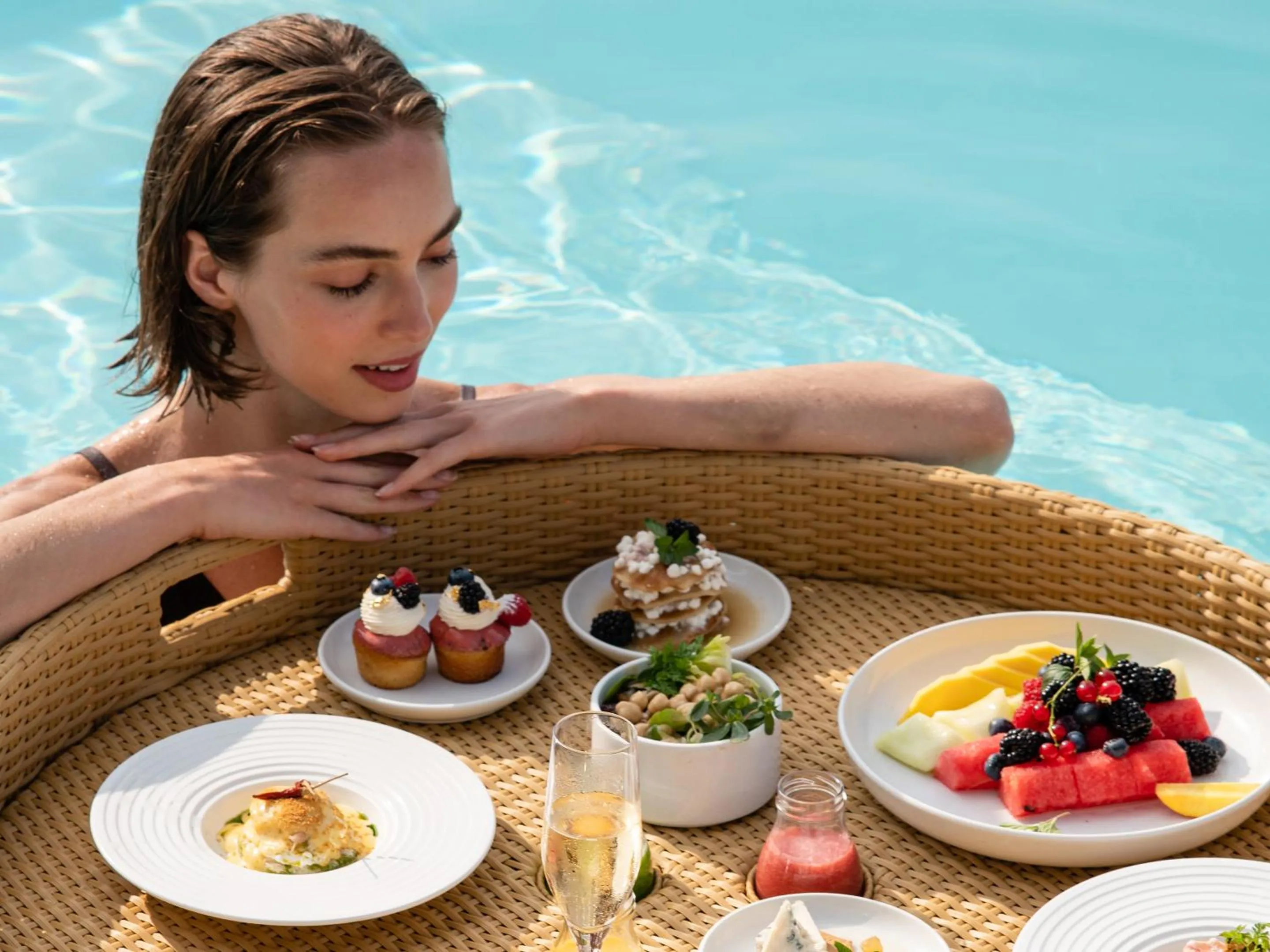 Food and drinks in Caramel, A Grecotel Resort to Live