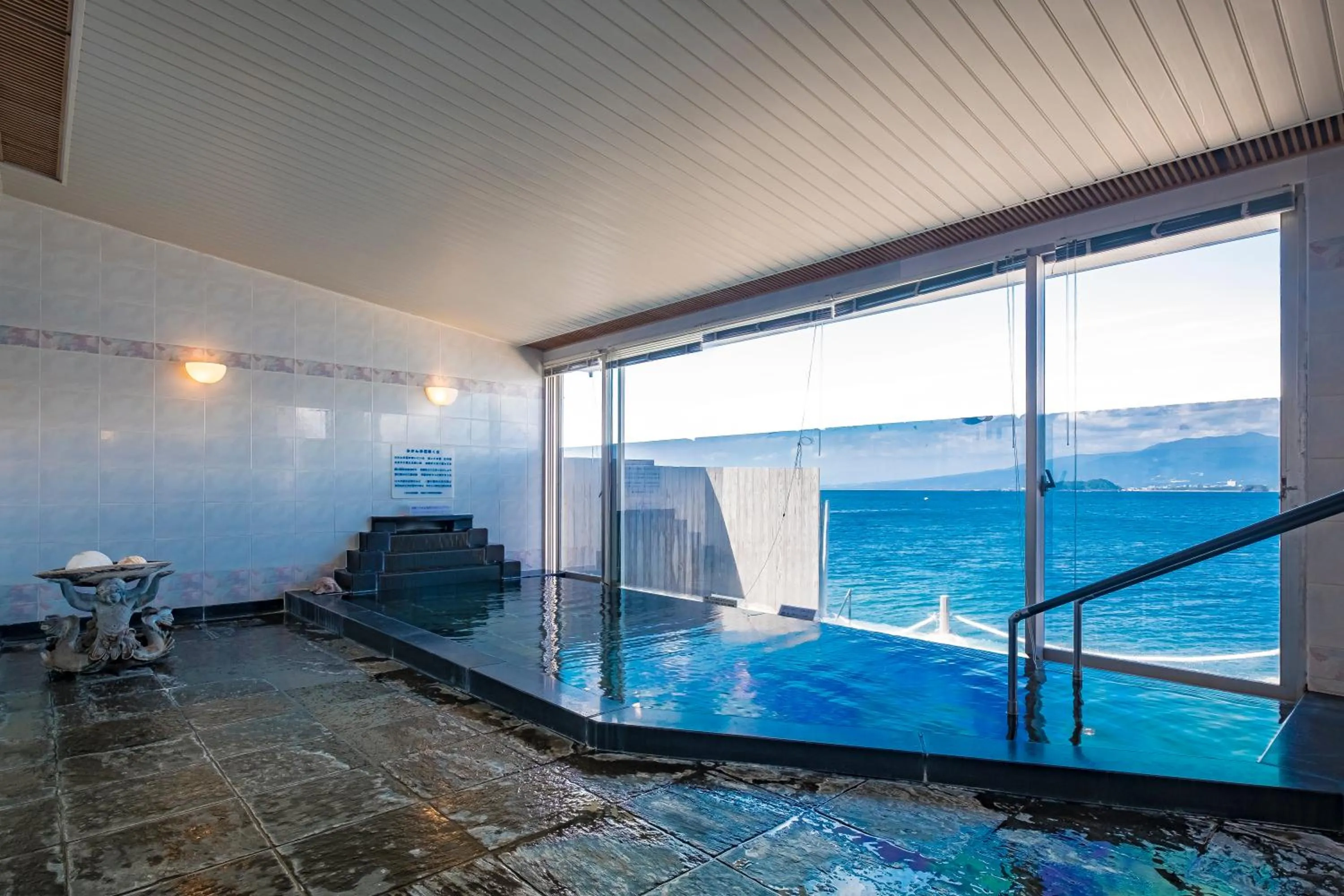 Hot Spring Bath in Awashima Hotel