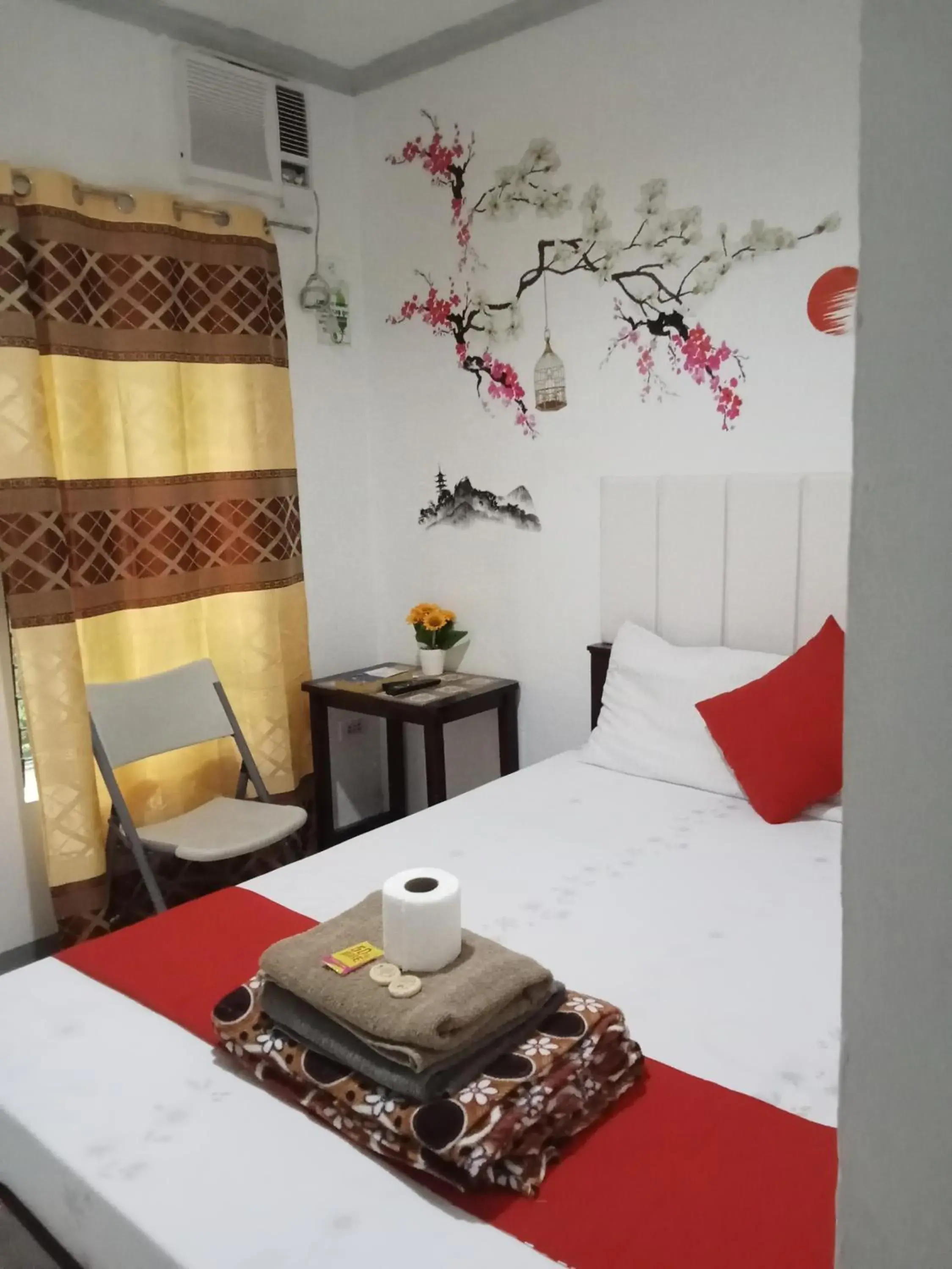 Budget Double Room in YOO Darius' Residences Budget Double Room in YOO Darius' Residences