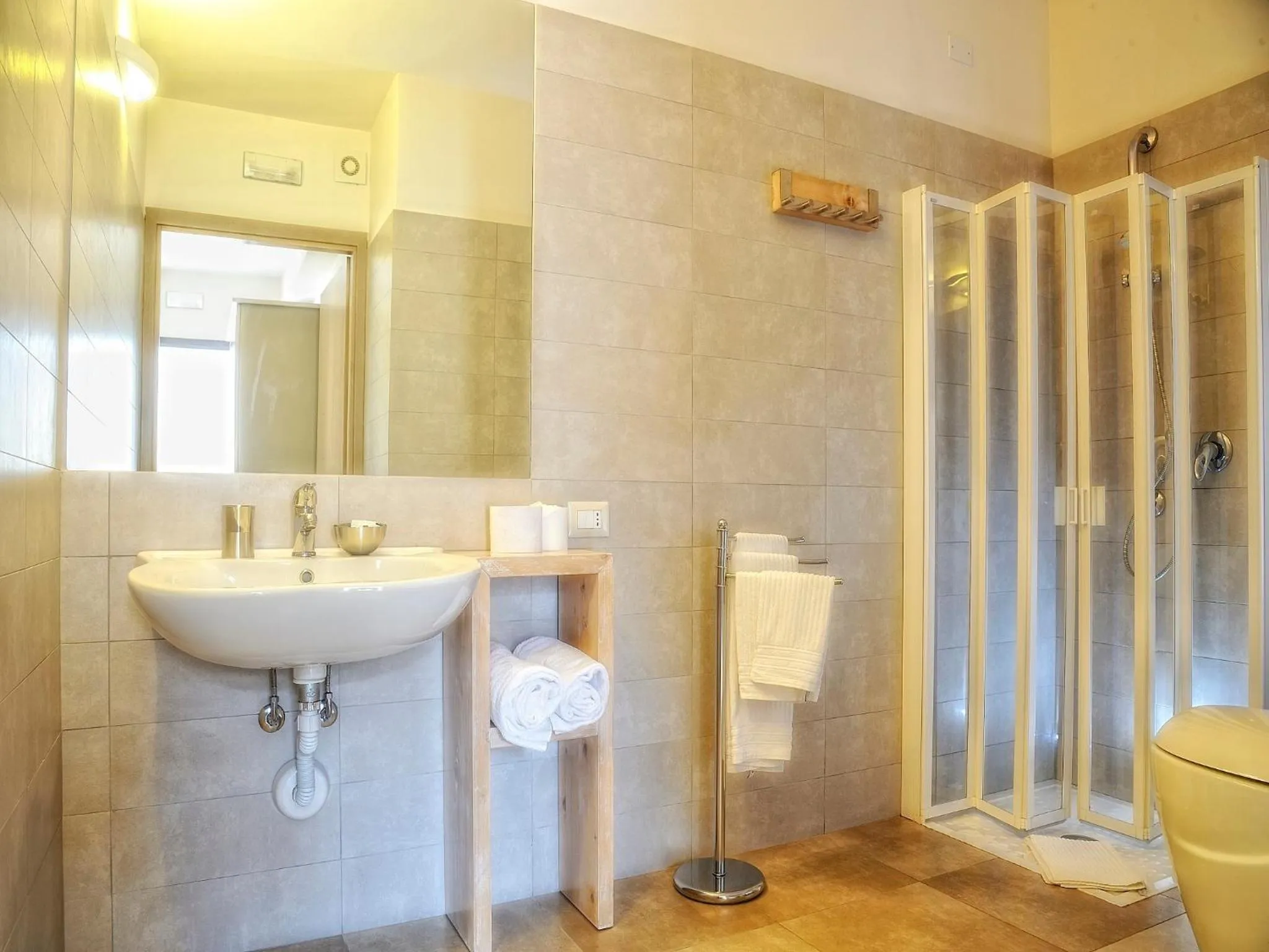 Toilet in B&B Le Cale