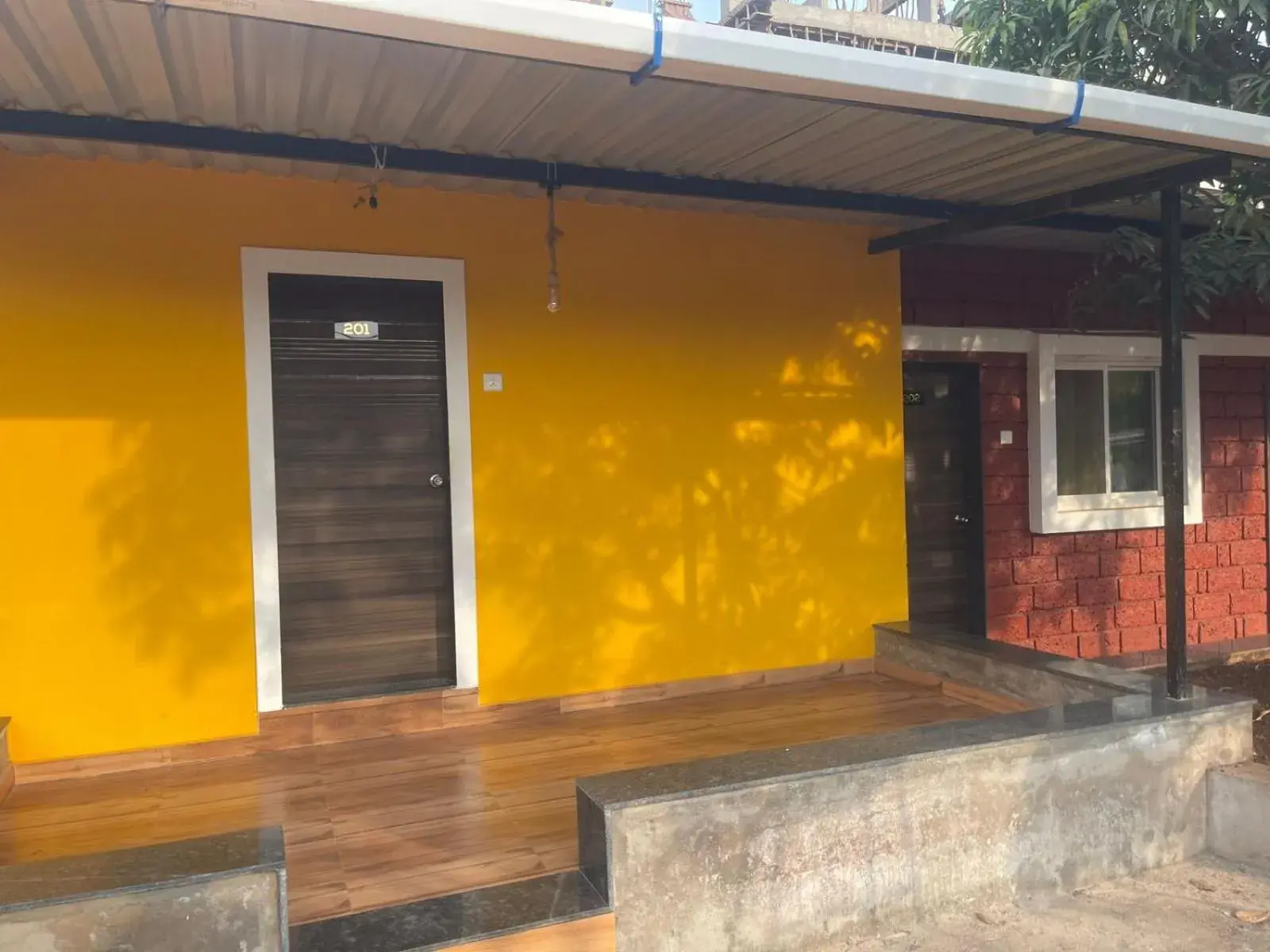 Property building in Hemprabha Bed & Breakfast, Ratnagiri Property building in Hemprabha Bed & Breakfast, Ratnagiri