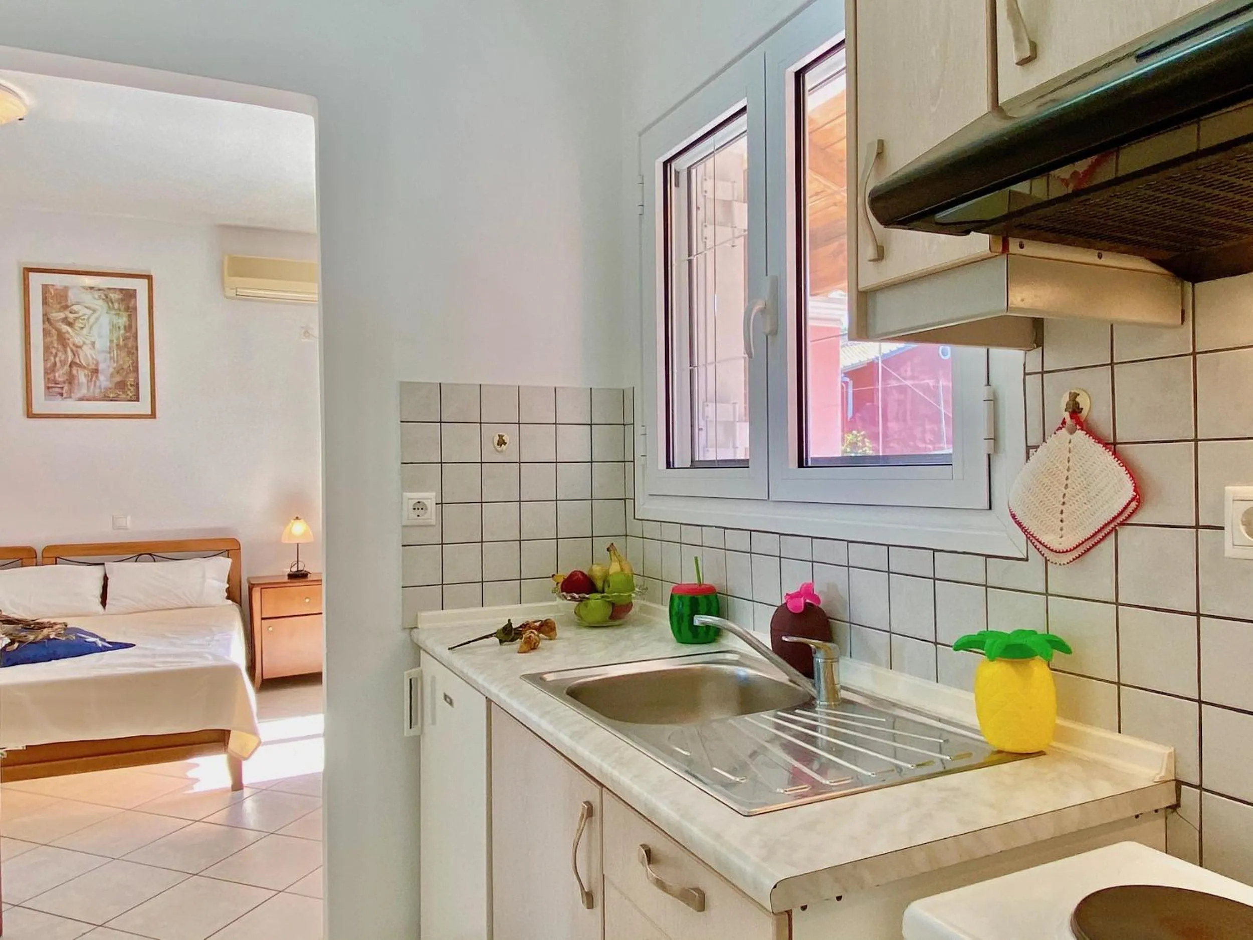 Kitchen or kitchenette in SeaFront Villa Ourania