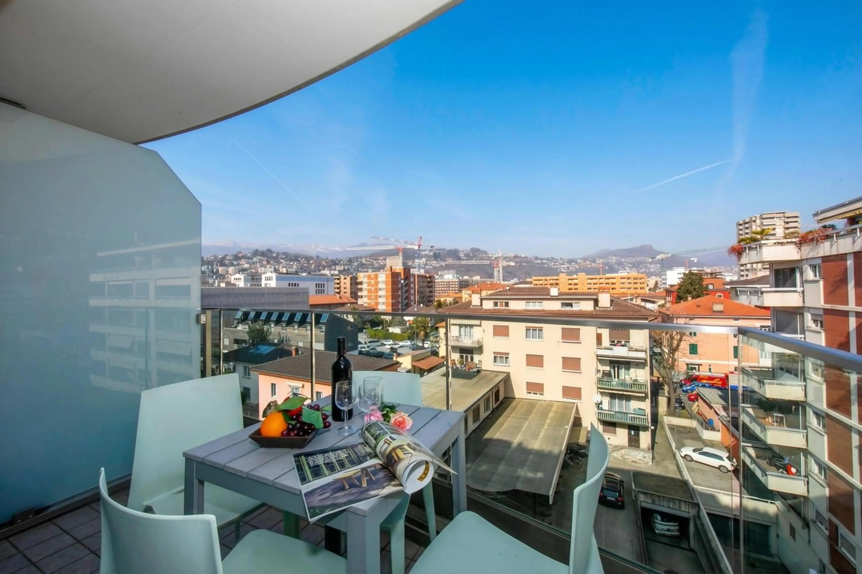 Balcony/Terrace in Sunrise House - Happy Rentals