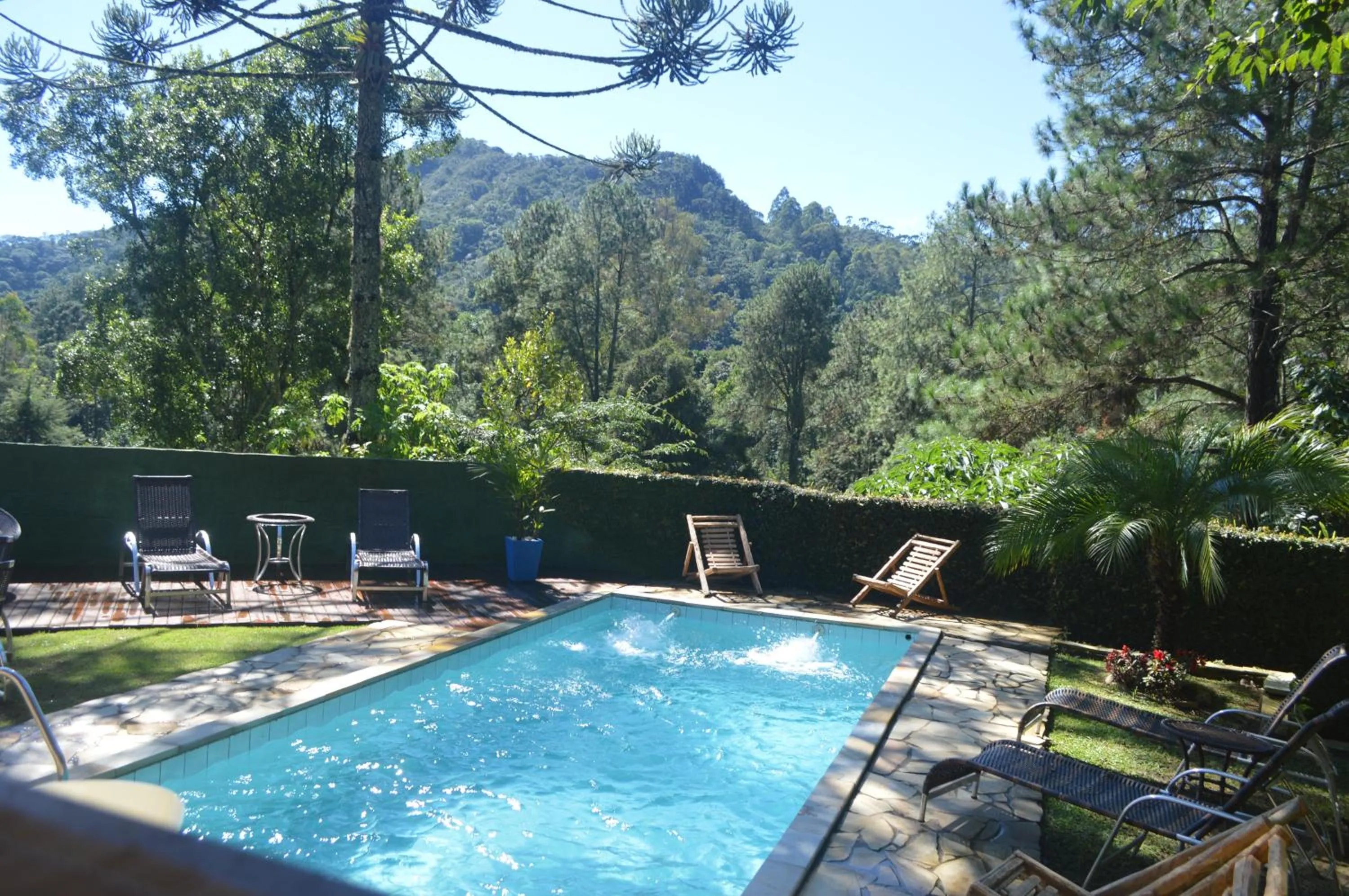 Pool view in Pousada Refúgio das Aves