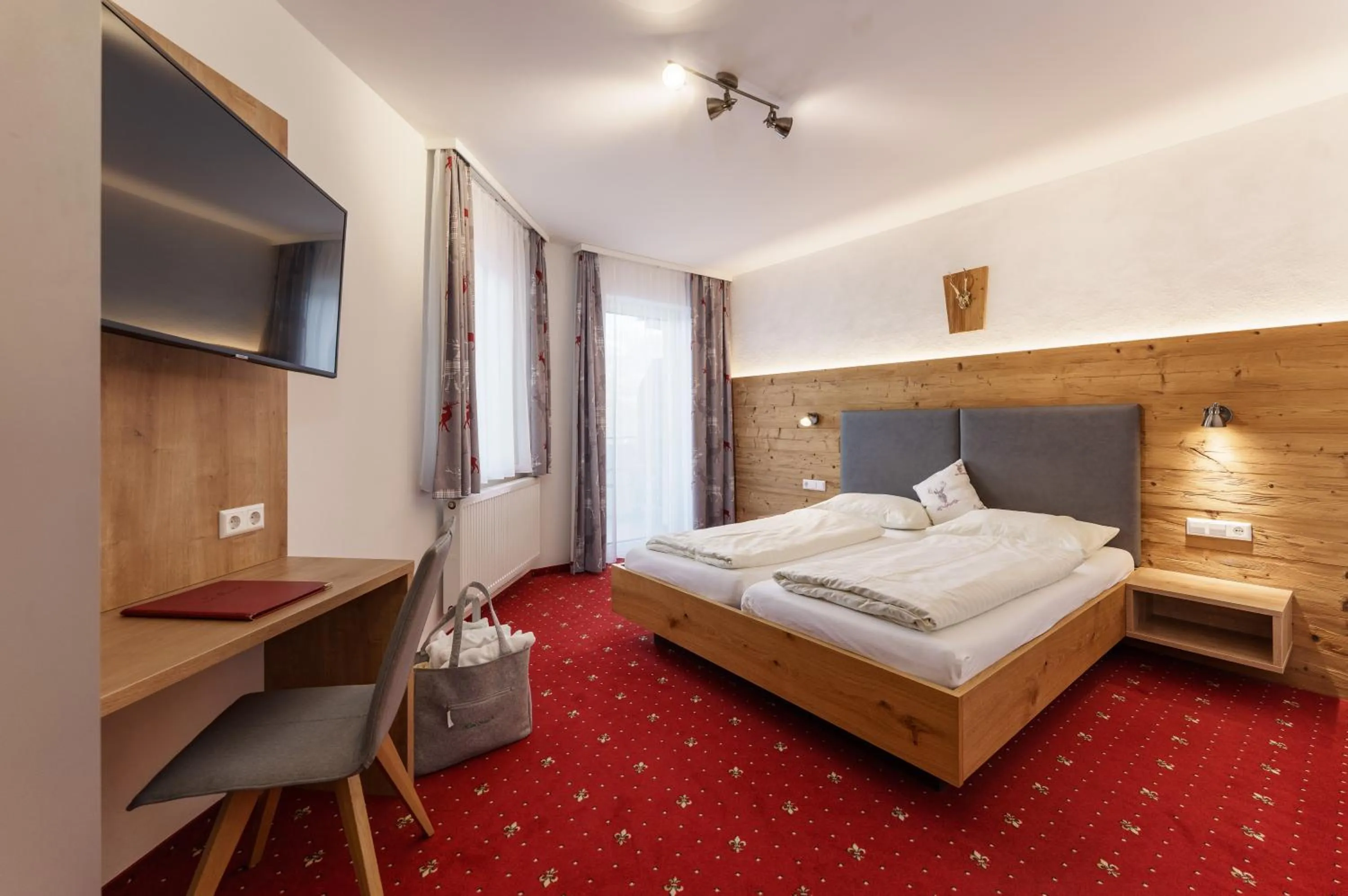 Bedroom, Bed in Hotel Moser