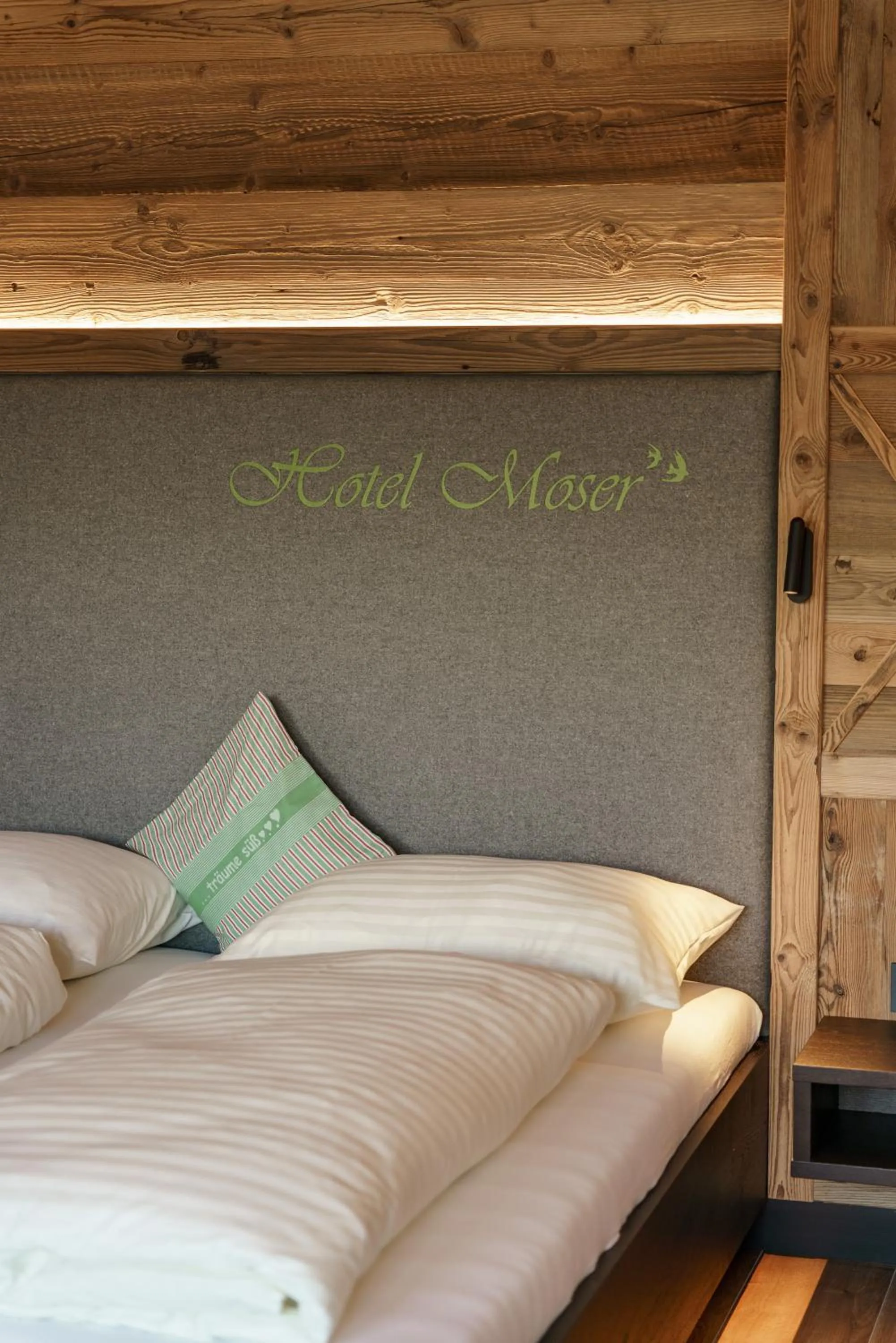 Bedroom, Bed in Hotel Moser