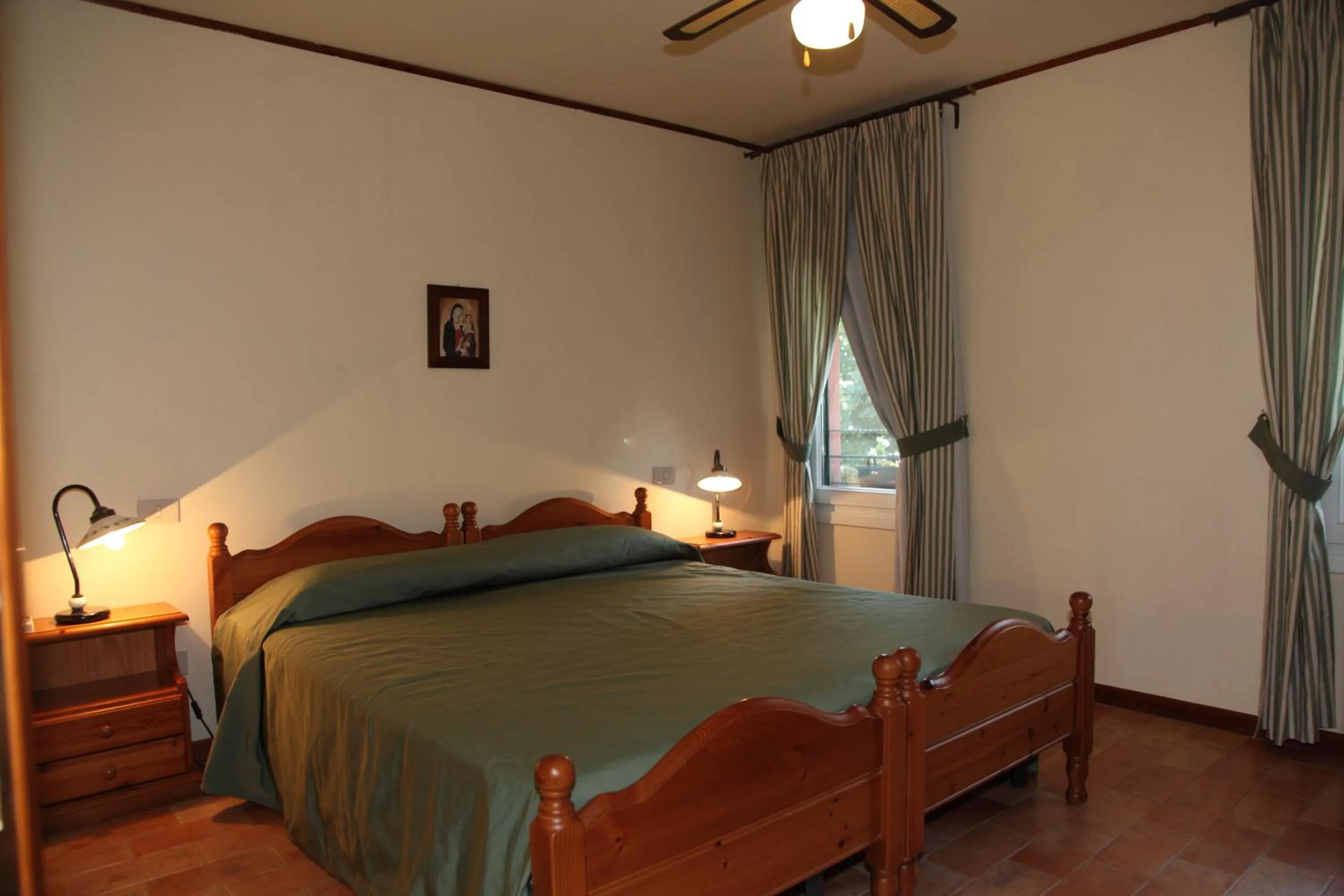 Bed in Agriturismo Isola Augusta