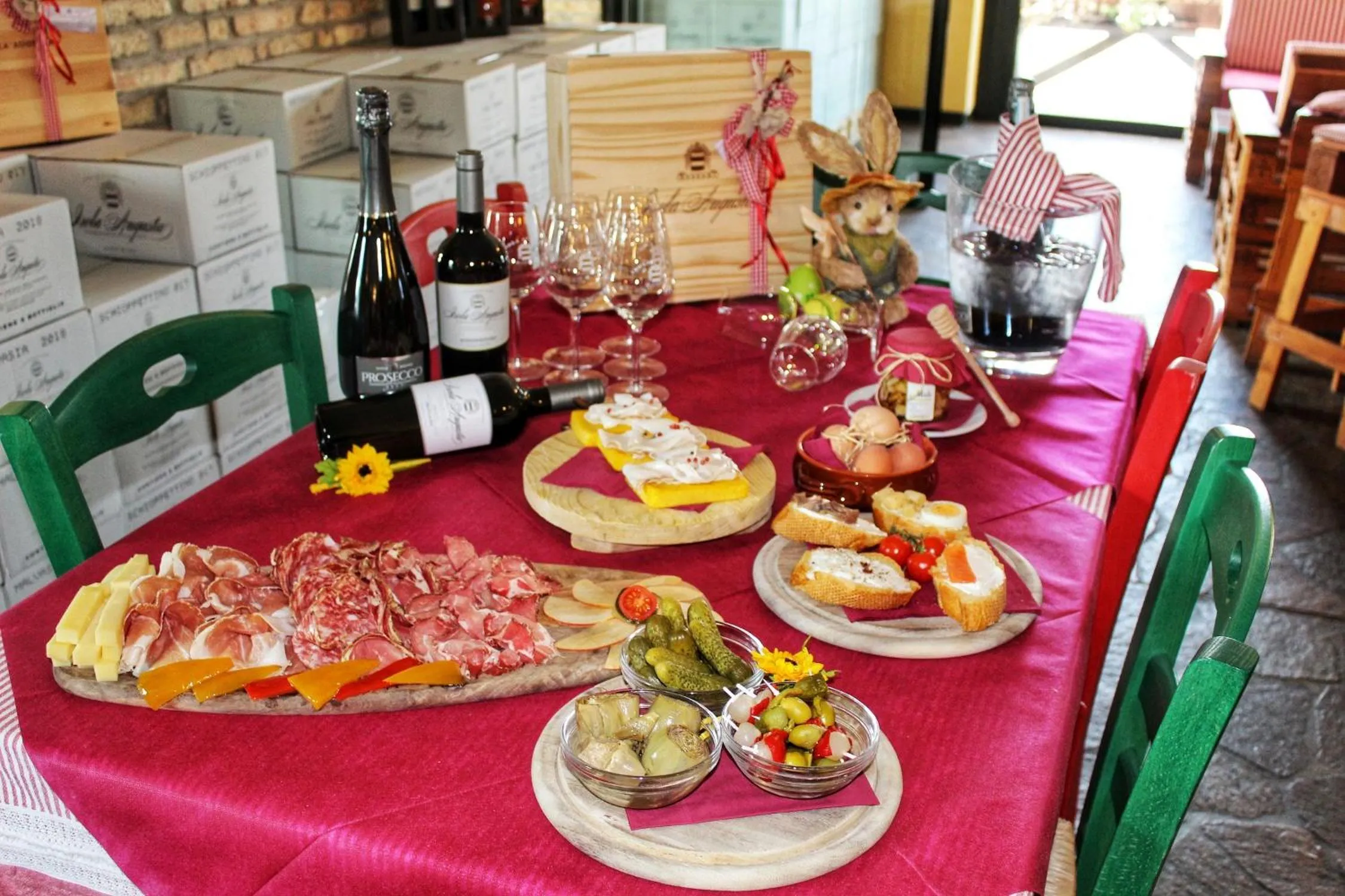 Restaurant/places to eat in Agriturismo Isola Augusta
