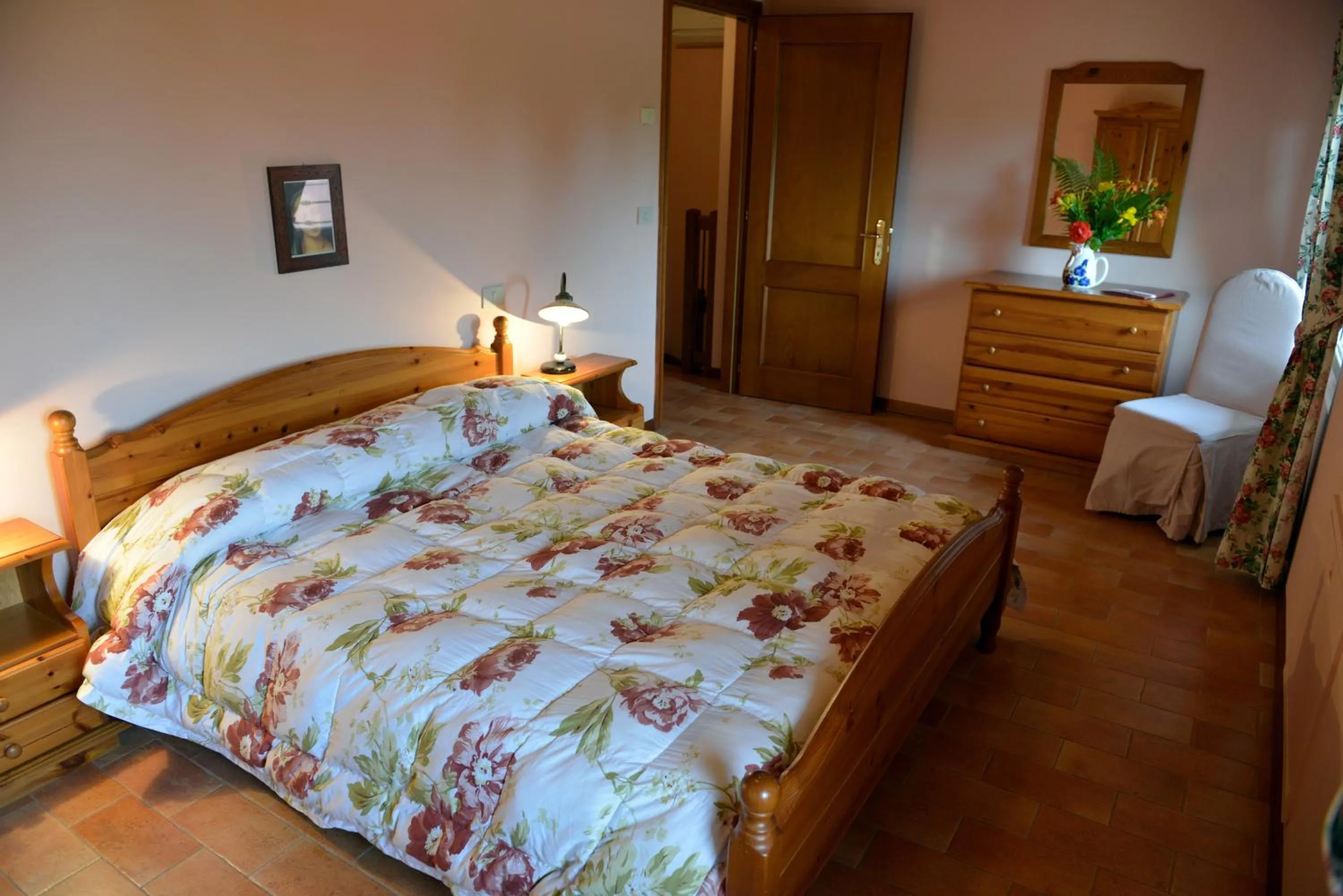 Photo of the whole room, Bed in Agriturismo Isola Augusta