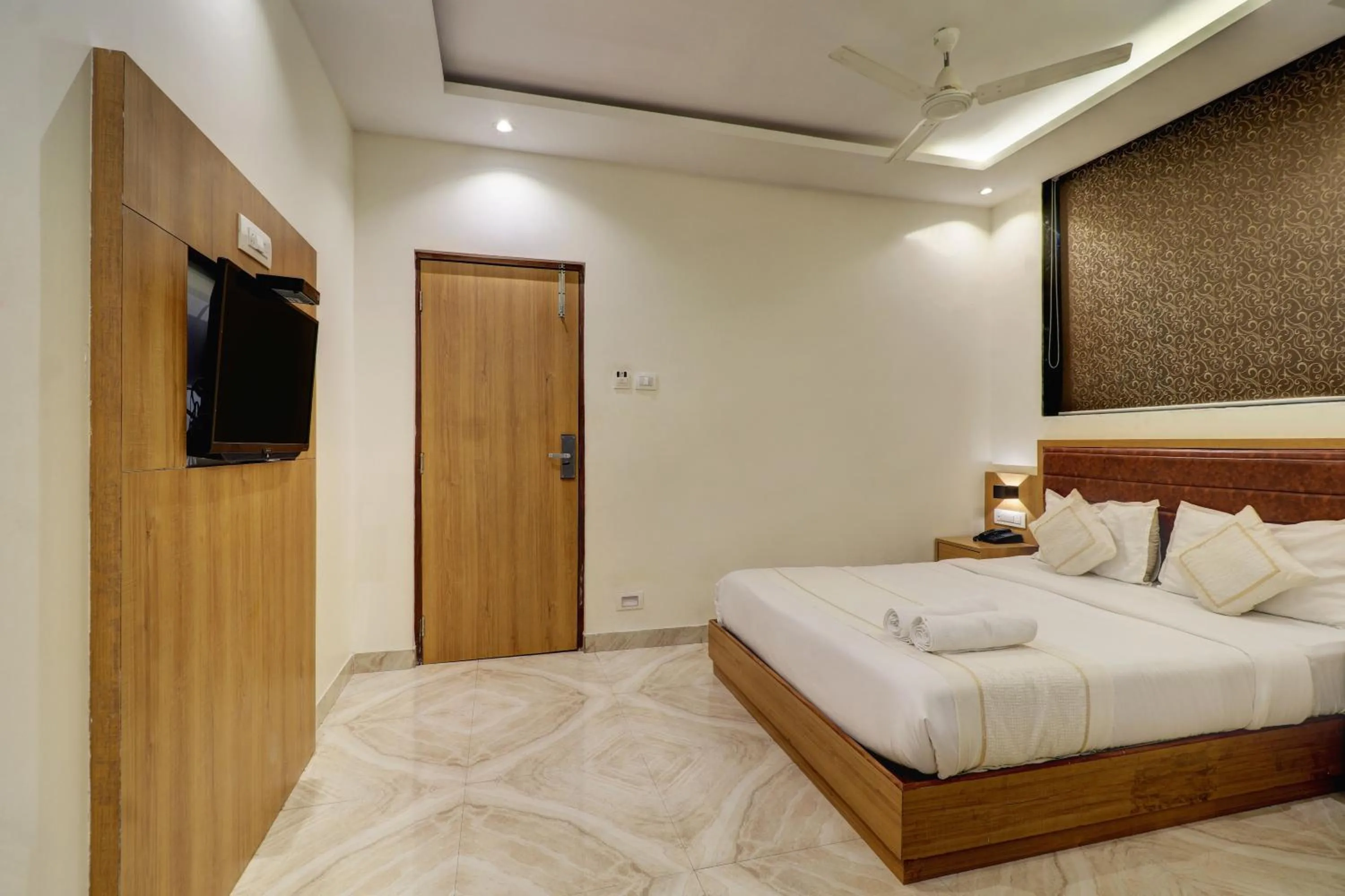 Bedroom, Bed in Hotel A K Fort Inn