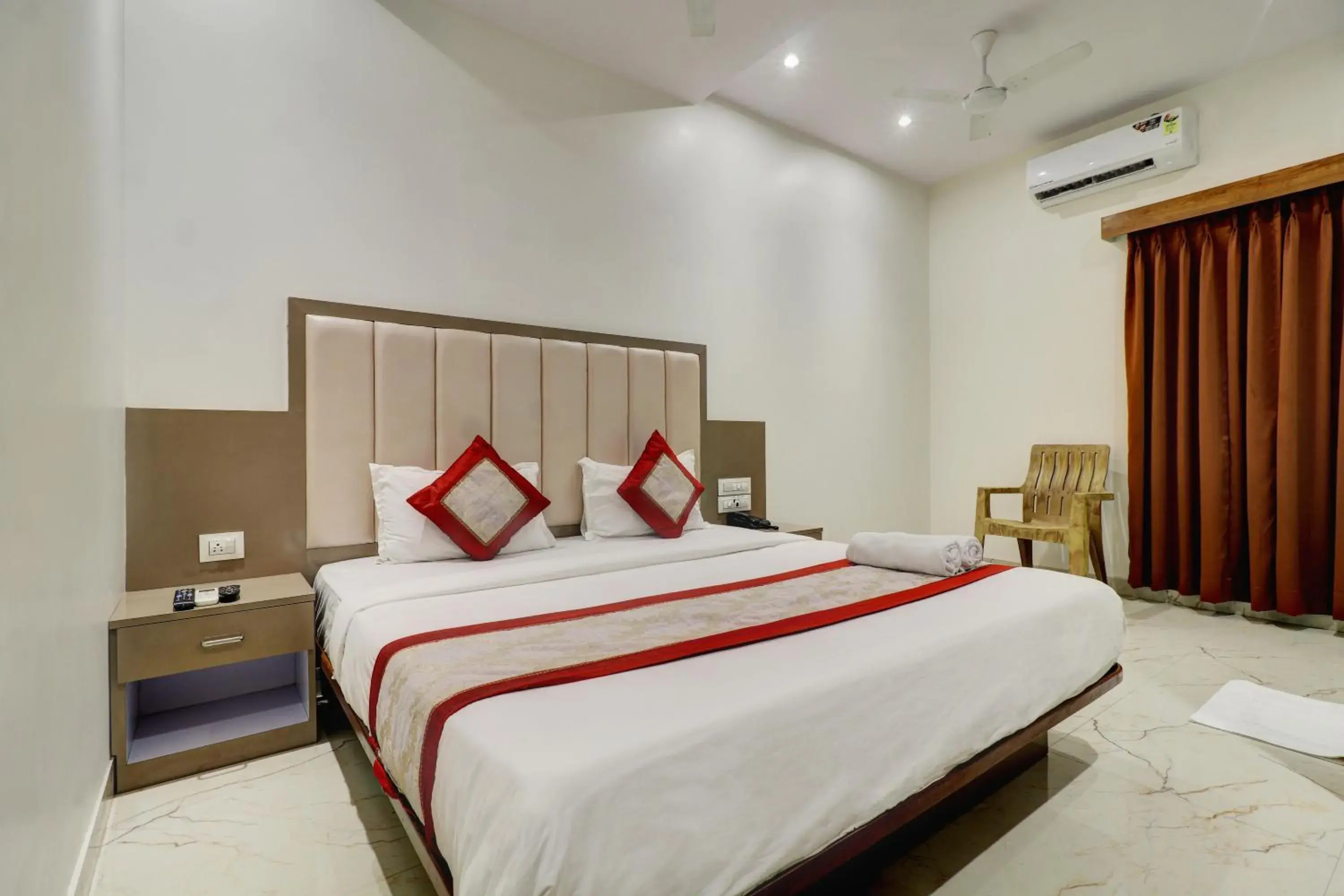 Bed in Hotel A K Fort Inn Bed in Hotel A K Fort Inn