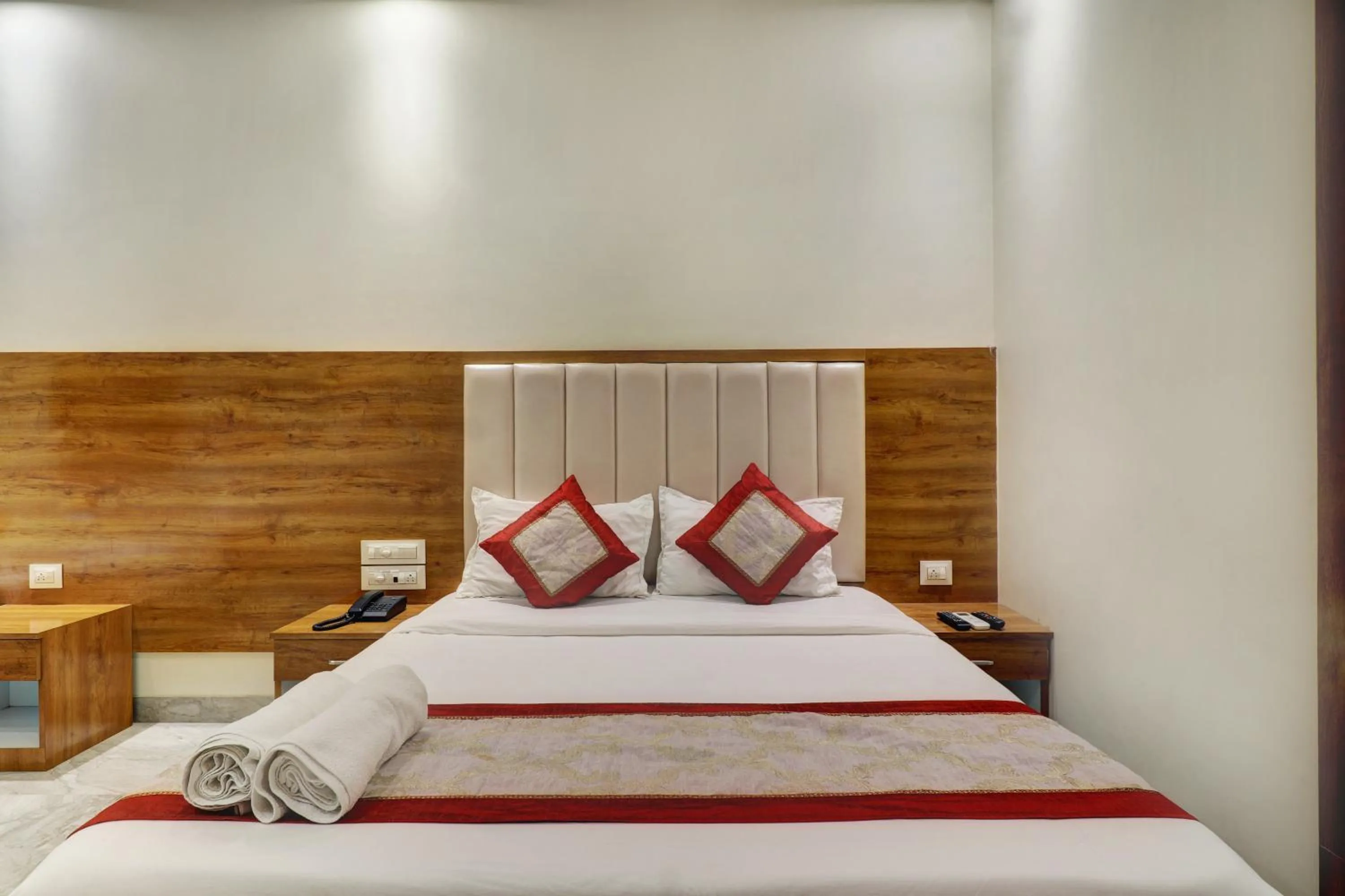 Bedroom, Bed in Hotel A K Fort Inn