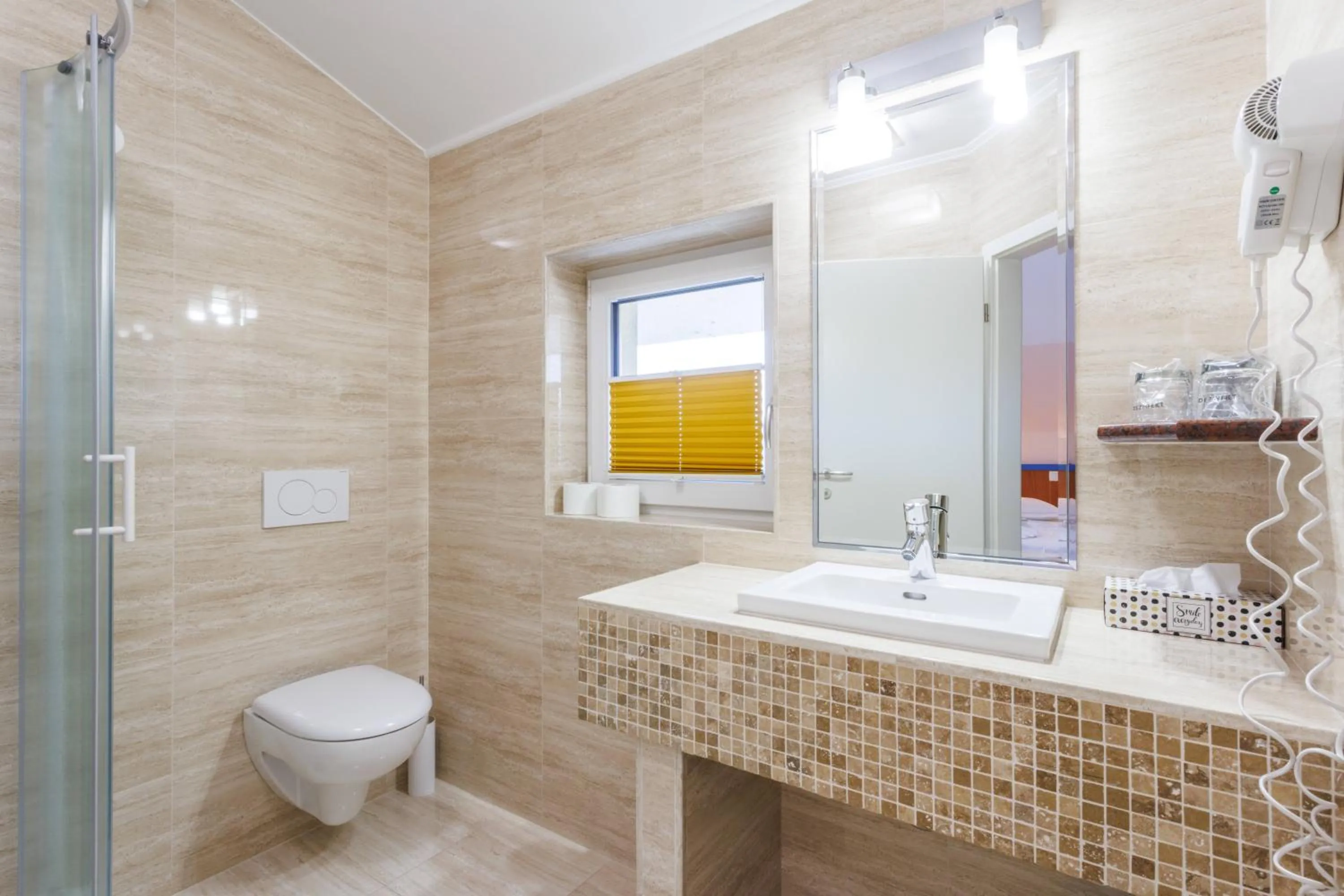 Shower in Hotel Vegov Hram