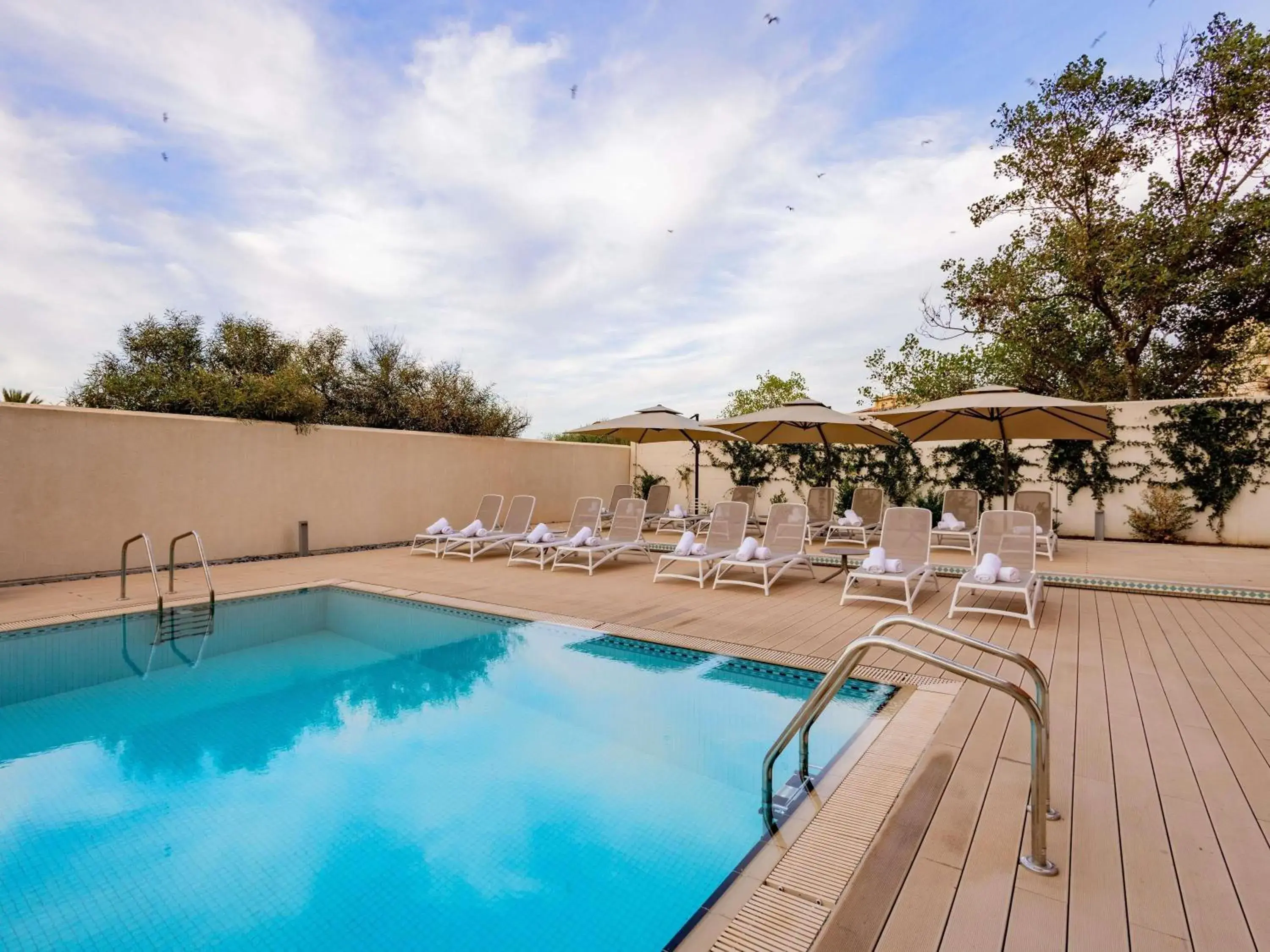 Pool view in Mercure Alger Palais Des Congres Pool view in Mercure Alger Palais Des Congres
