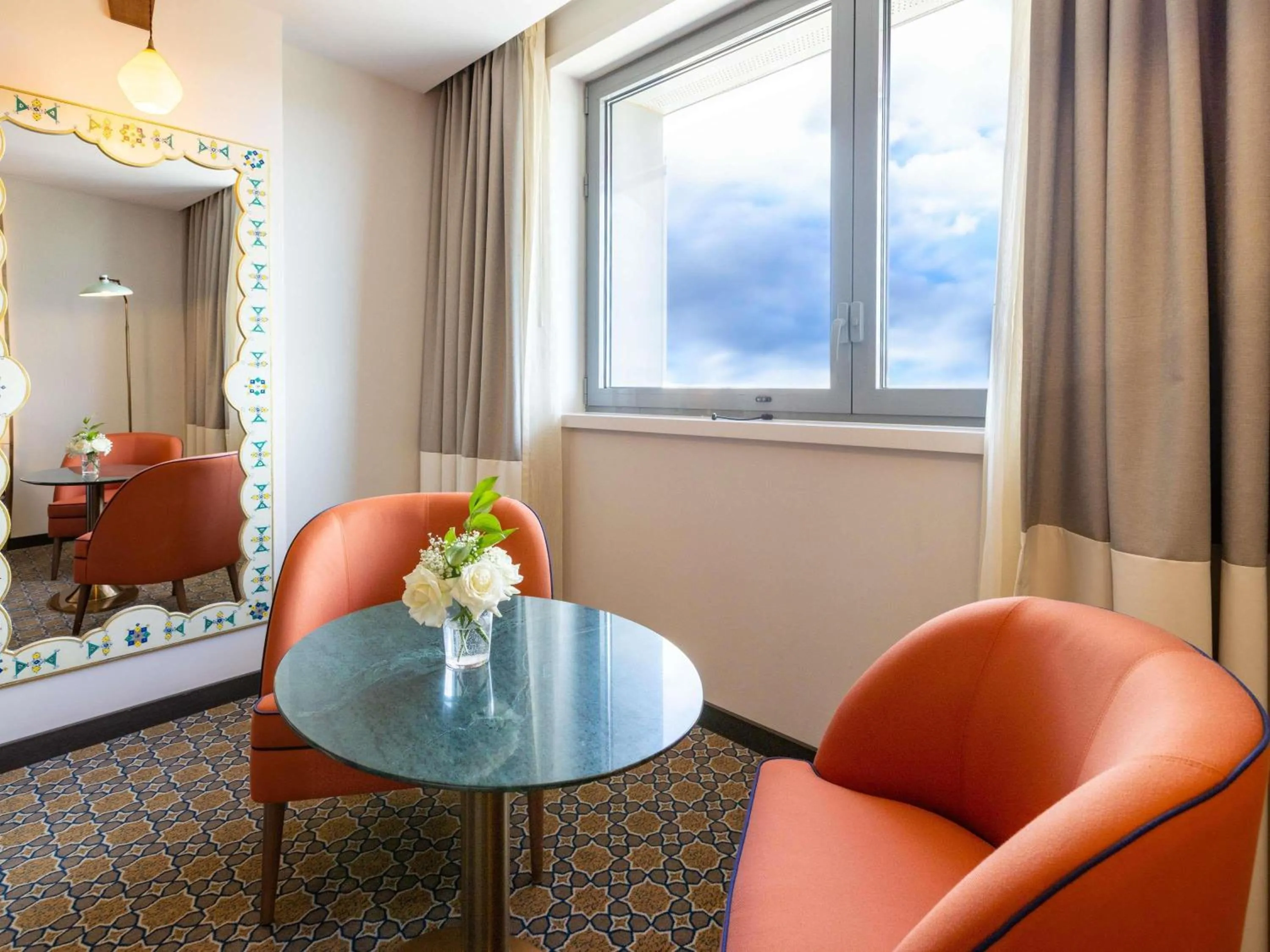 Bedroom in Mercure Alger Palais Des Congres