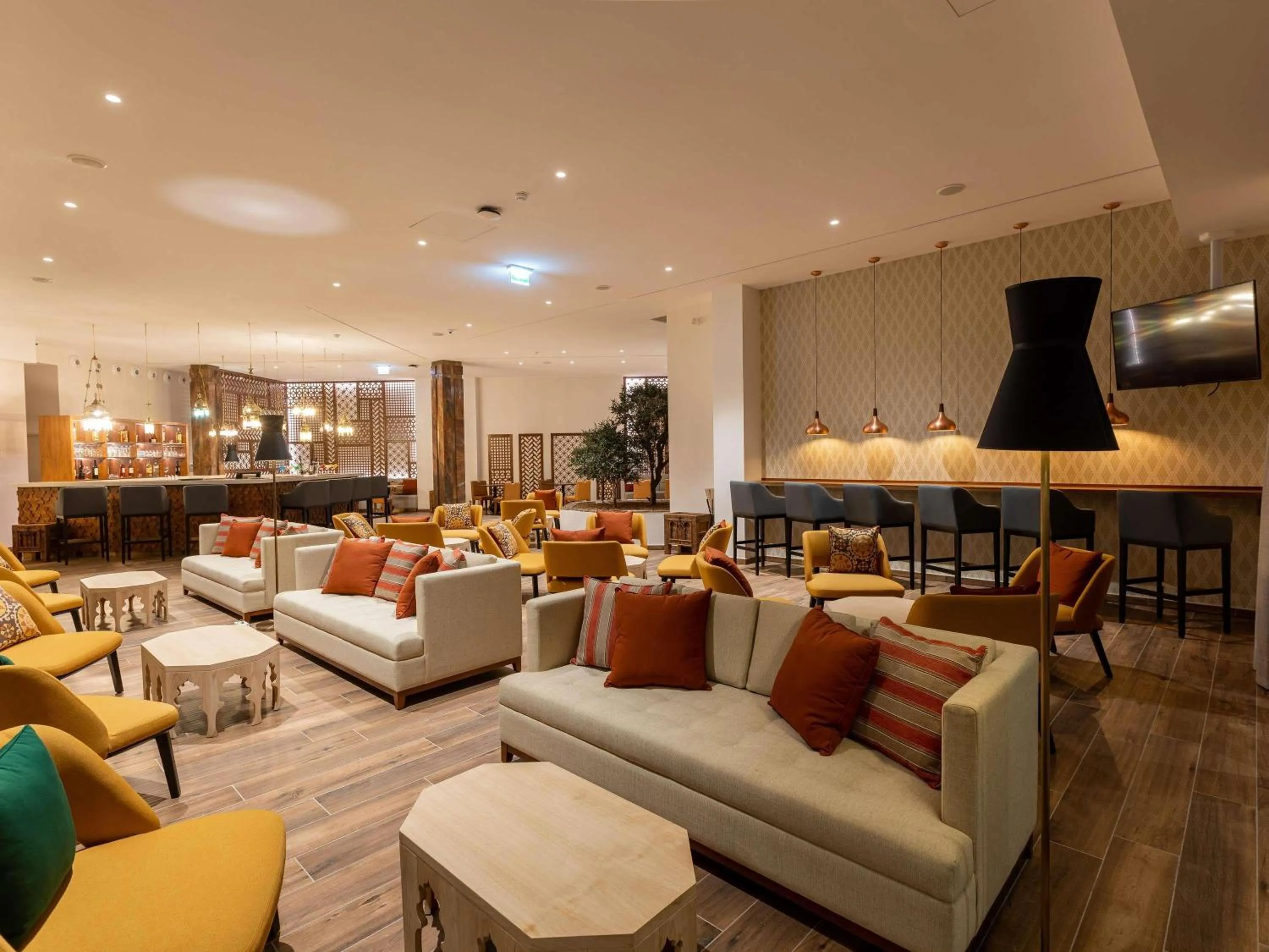 Lounge or bar in Mercure Alger Palais Des Congres