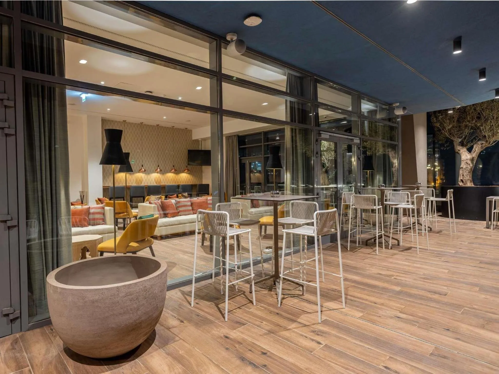 Lounge or bar in Mercure Alger Palais Des Congres